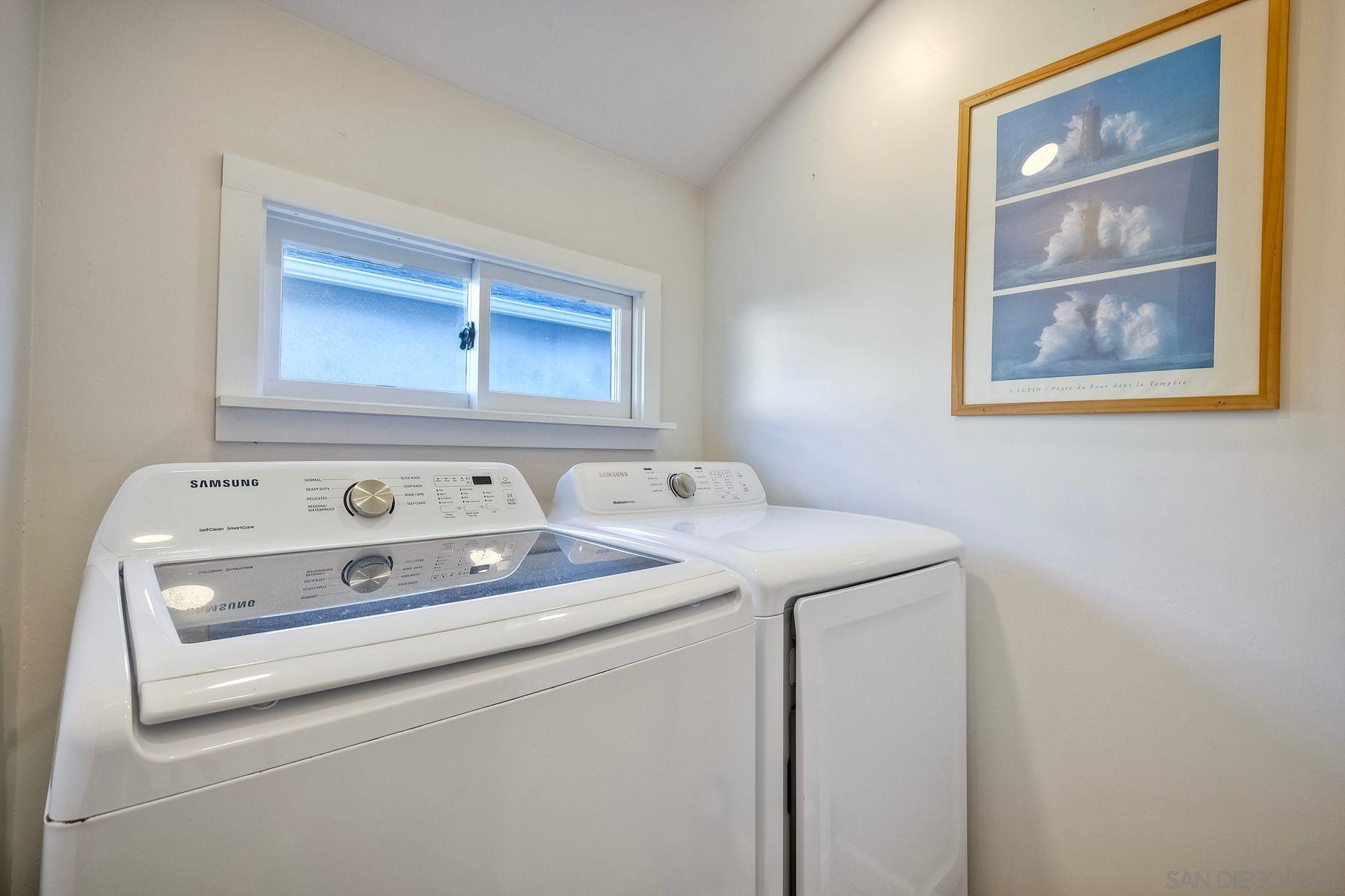 Detail Gallery Image 24 of 65 For 952  Rosecrans, San Diego,  CA 92106 - 5 Beds | 4 Baths