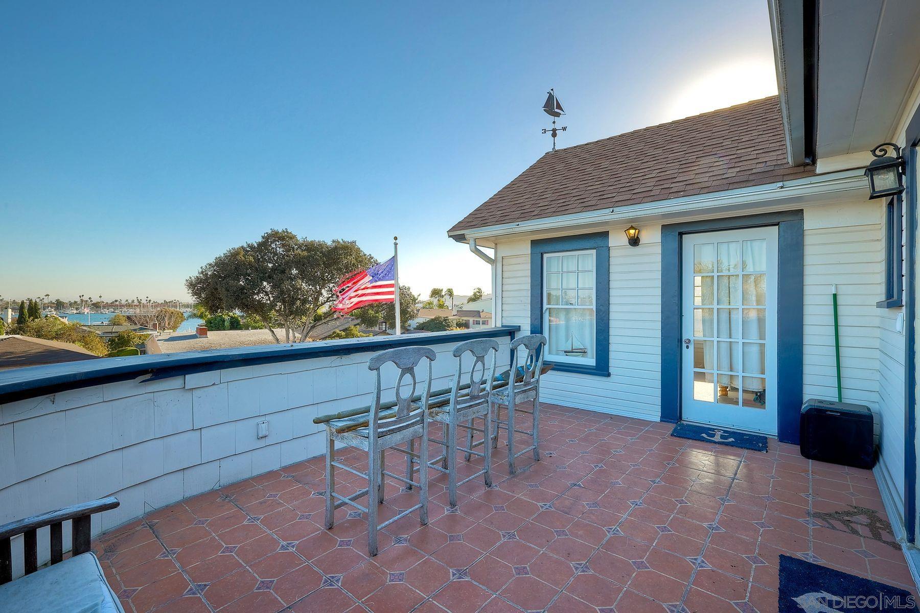 Detail Gallery Image 34 of 65 For 952  Rosecrans, San Diego,  CA 92106 - 5 Beds | 4 Baths