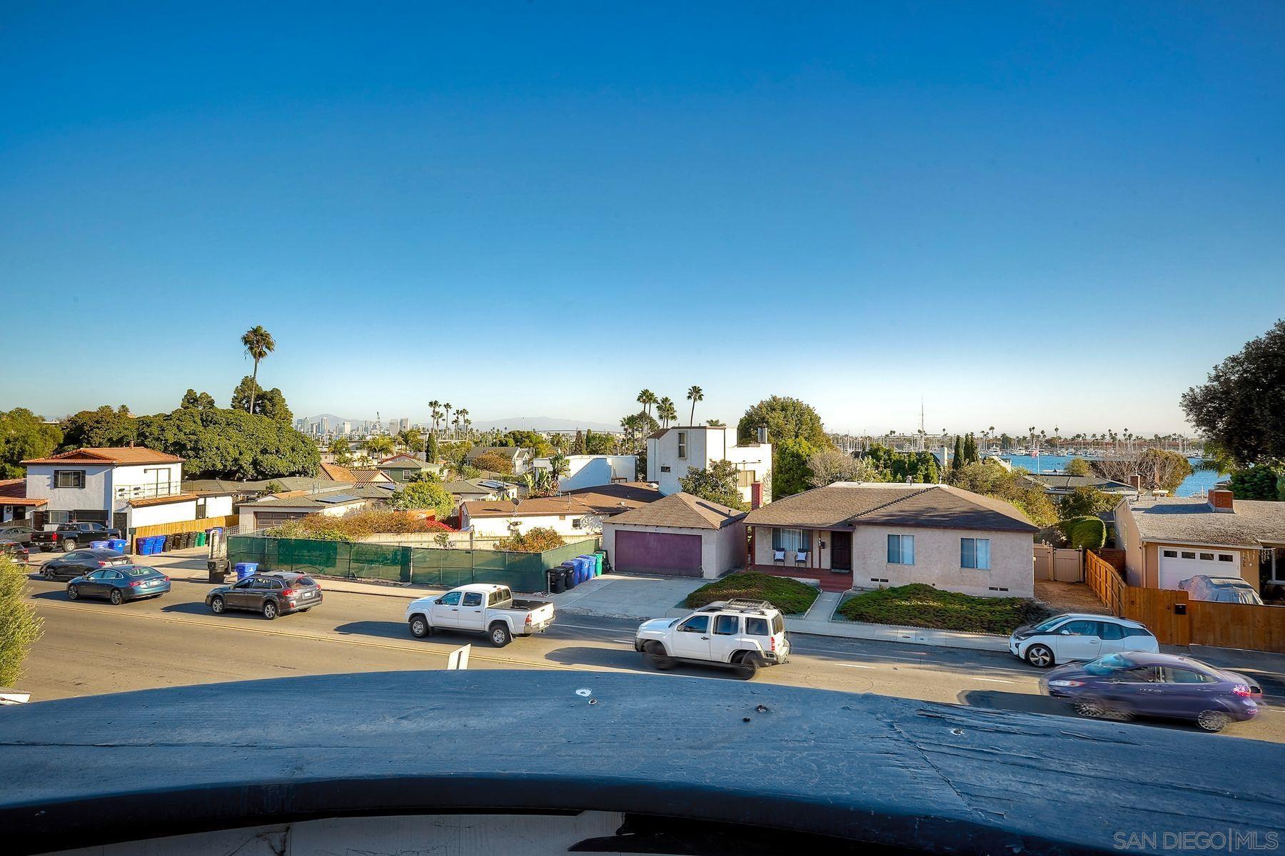 Detail Gallery Image 36 of 65 For 952  Rosecrans, San Diego,  CA 92106 - 5 Beds | 4 Baths