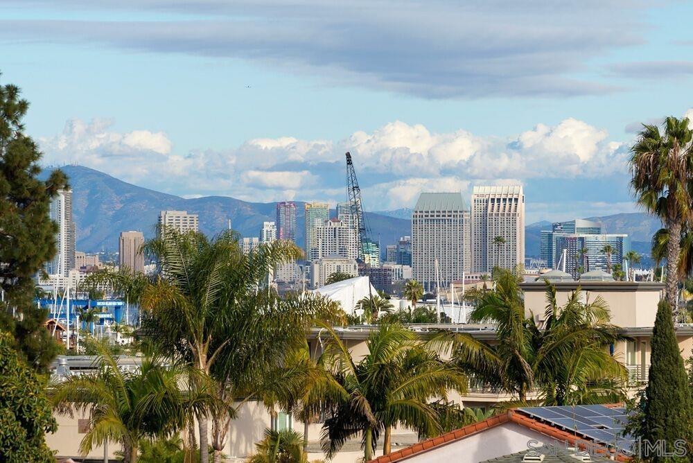 Detail Gallery Image 59 of 65 For 952  Rosecrans, San Diego,  CA 92106 - 5 Beds | 4 Baths