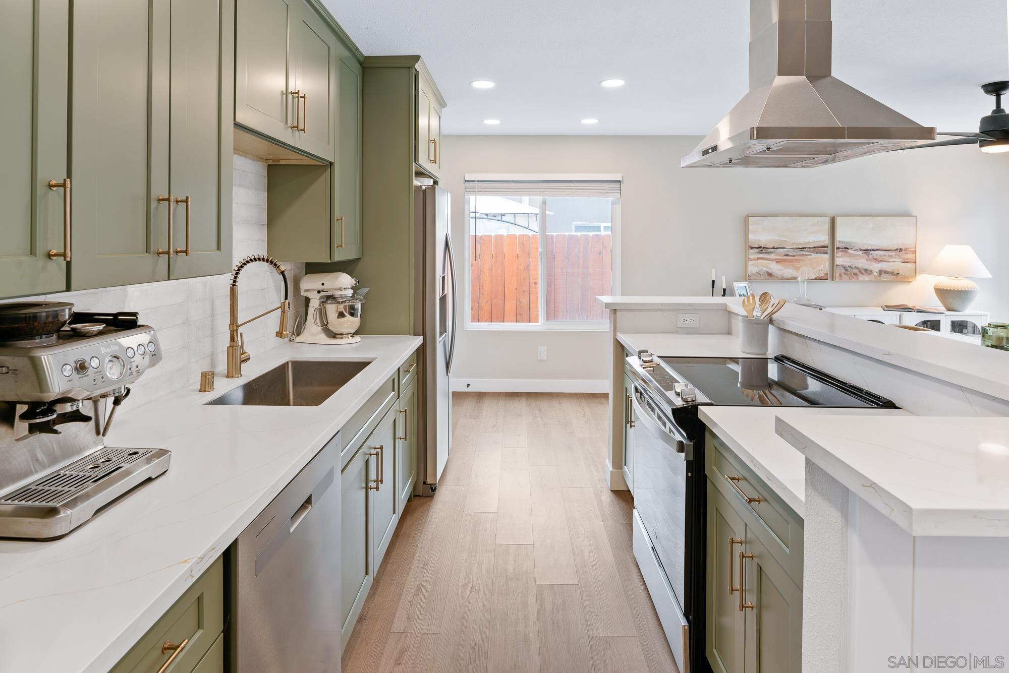 Detail Gallery Image 19 of 46 For 6832  Lazy Clouds, San Diego,  CA 92120 - 3 Beds | 2 Baths