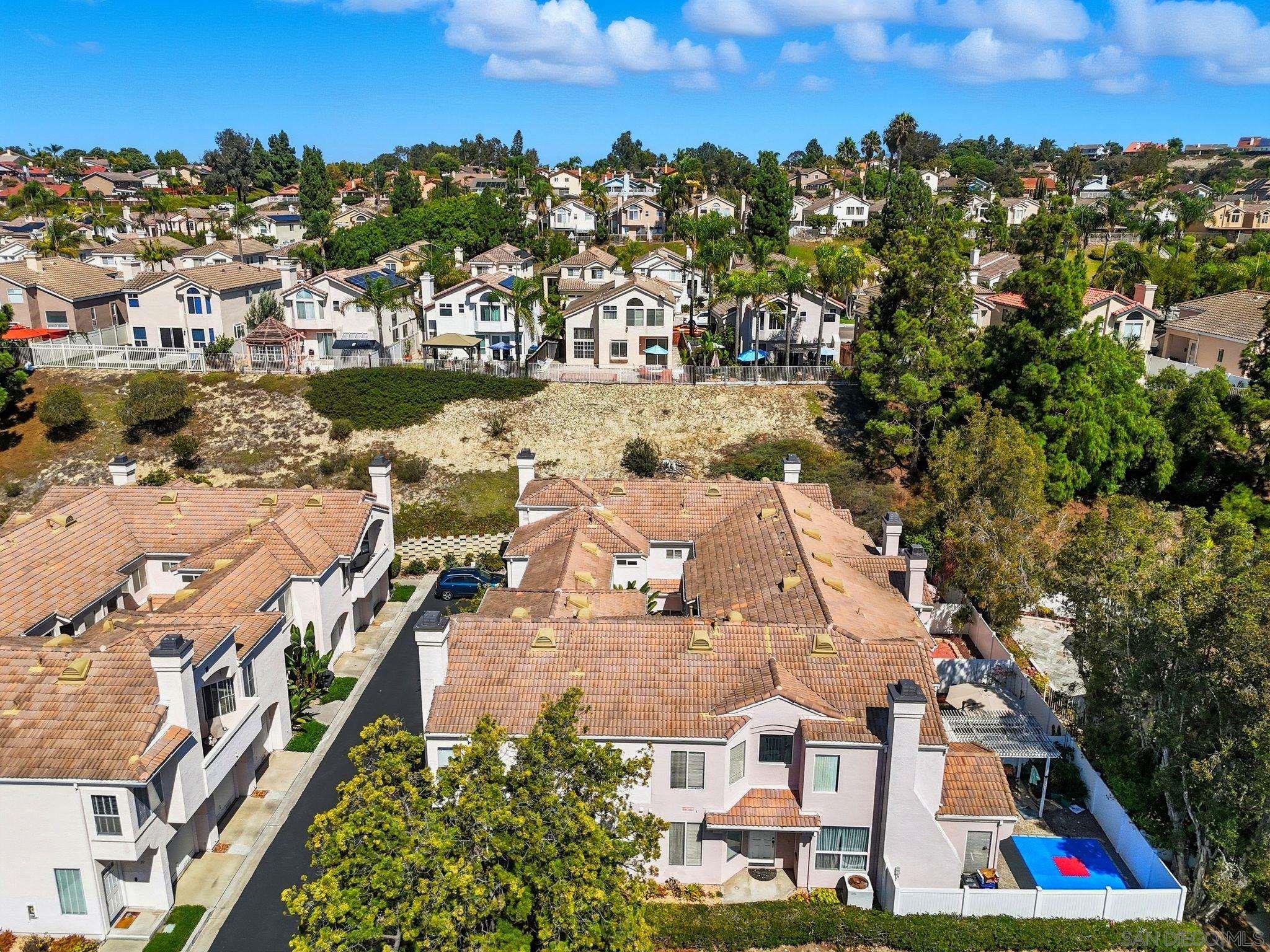 Detail Gallery Image 39 of 46 For 413  Sanibelle Circle  #71,  Chula Vista,  CA 91910 - 2 Beds | 2/1 Baths