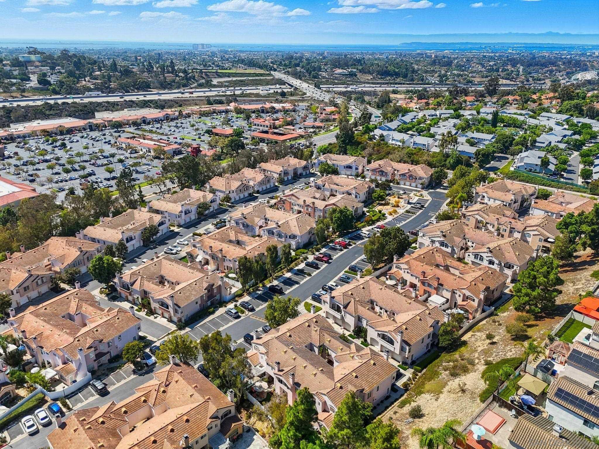 Detail Gallery Image 44 of 46 For 413  Sanibelle Circle  #71,  Chula Vista,  CA 91910 - 2 Beds | 2/1 Baths