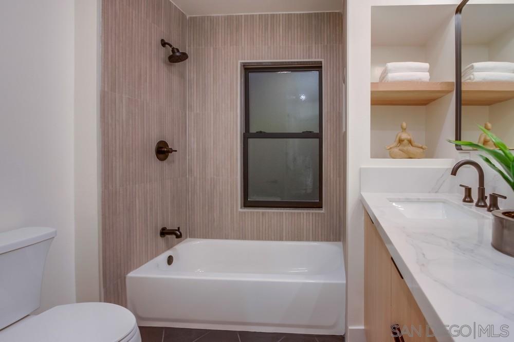 Detail Gallery Image 40 of 61 For 1429  Trabert Ranch Rd, Encinitas,  CA 92024 - 5 Beds | 4 Baths