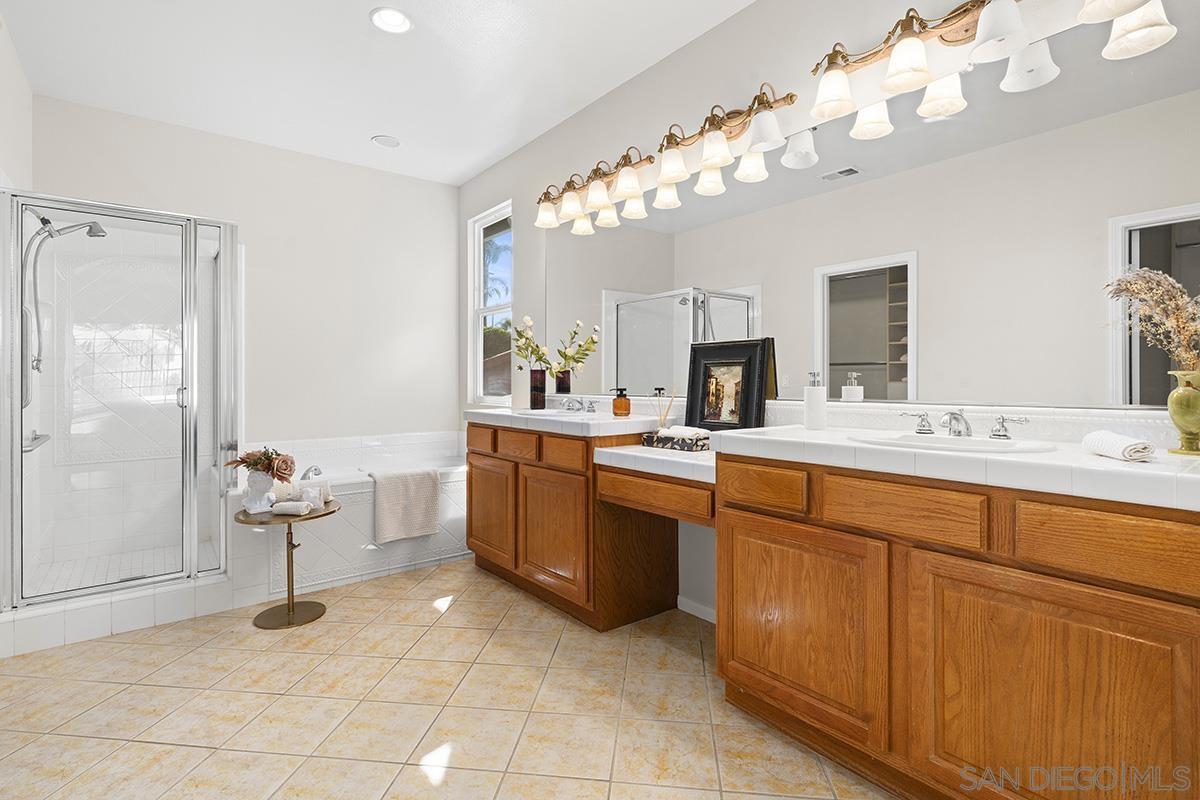 Detail Gallery Image 39 of 70 For 987  Palencia Ct, Chula Vista,  CA 91910 - 4 Beds | 3 Baths