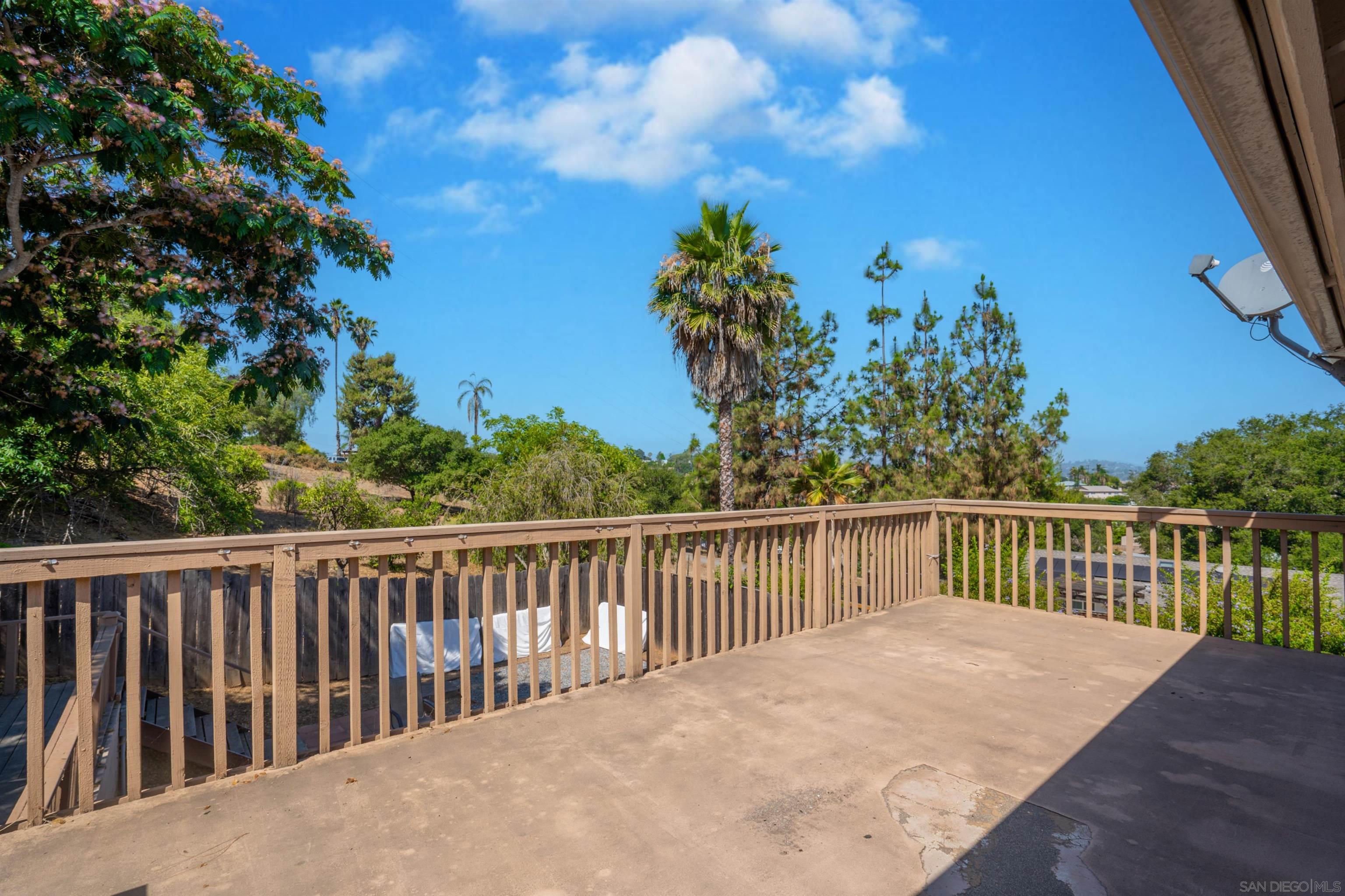 Detail Gallery Image 28 of 35 For 1116  Circle Dr, Escondido,  CA 92025 - 4 Beds | 3 Baths