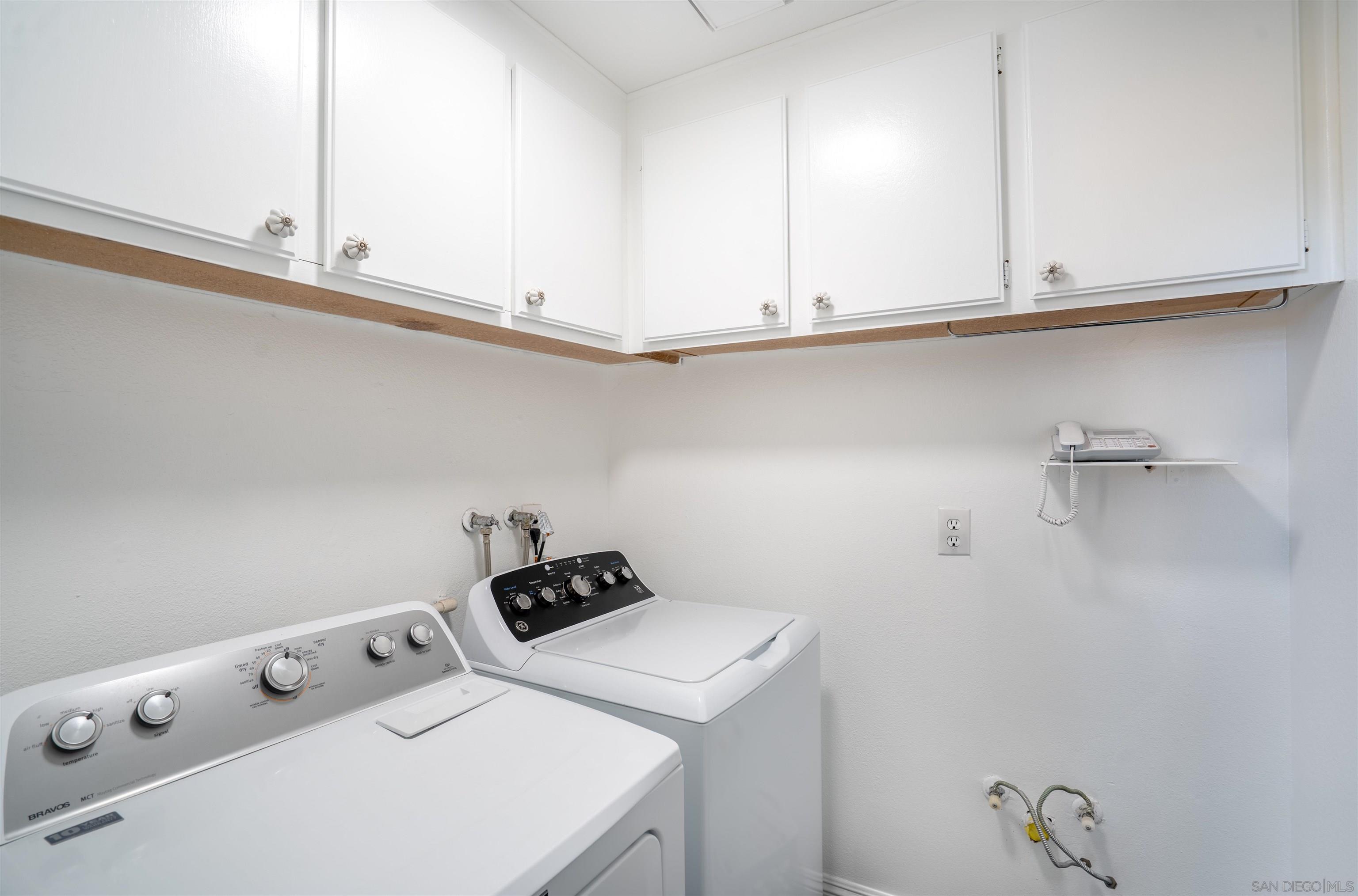 Detail Gallery Image 9 of 35 For 1116  Circle Dr, Escondido,  CA 92025 - 4 Beds | 3 Baths