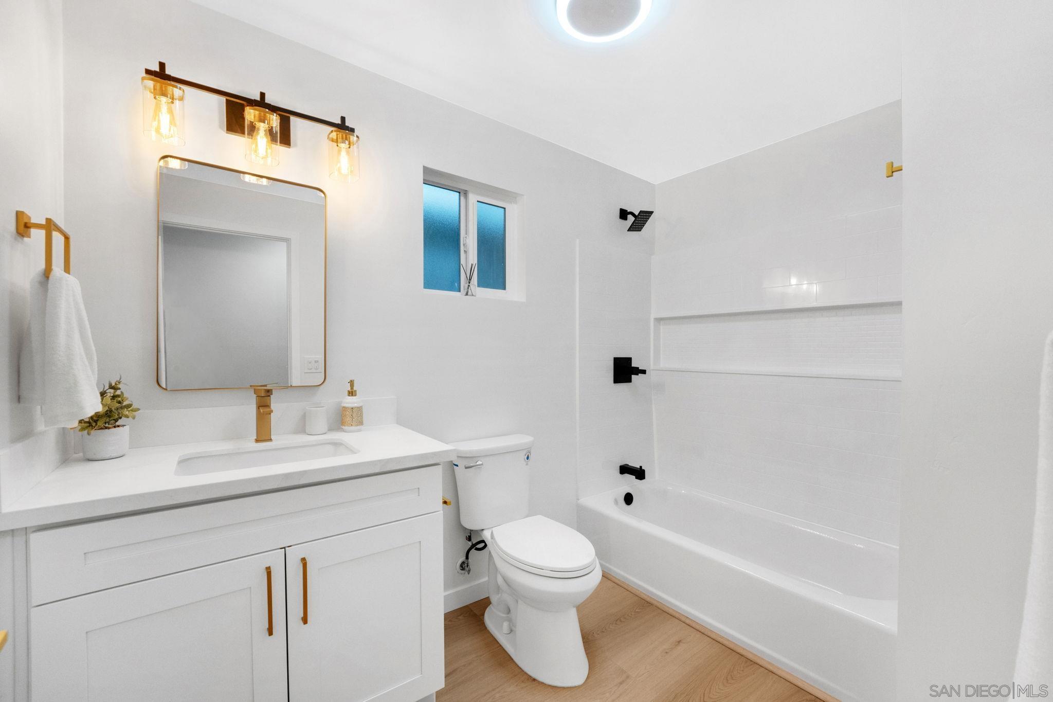 Detail Gallery Image 16 of 25 For 3728  Cherokee Ave, San Diego,  CA 92104 - 4 Beds | 2 Baths