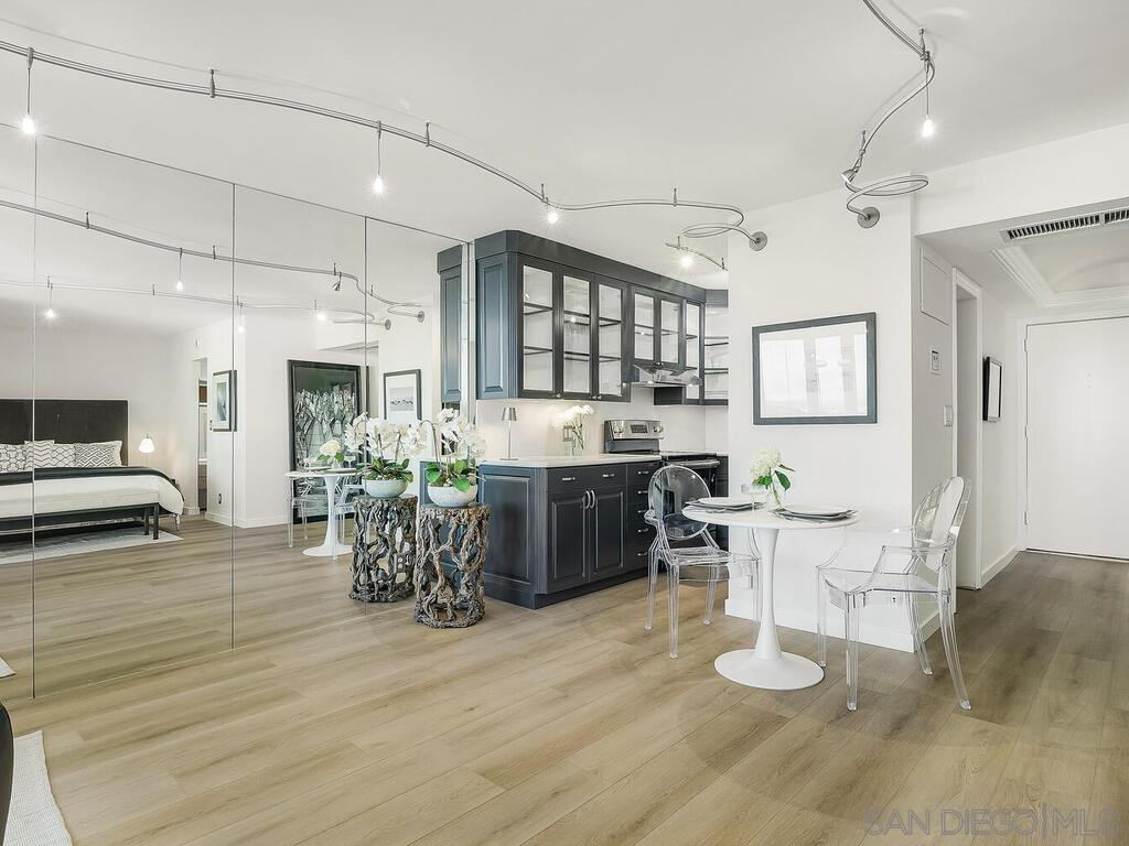 Detail Gallery Image 18 of 62 For 1720  Avenida Del Mundo  #1601,  Coronado,  CA 92118 - 0 Beds | 1 Baths