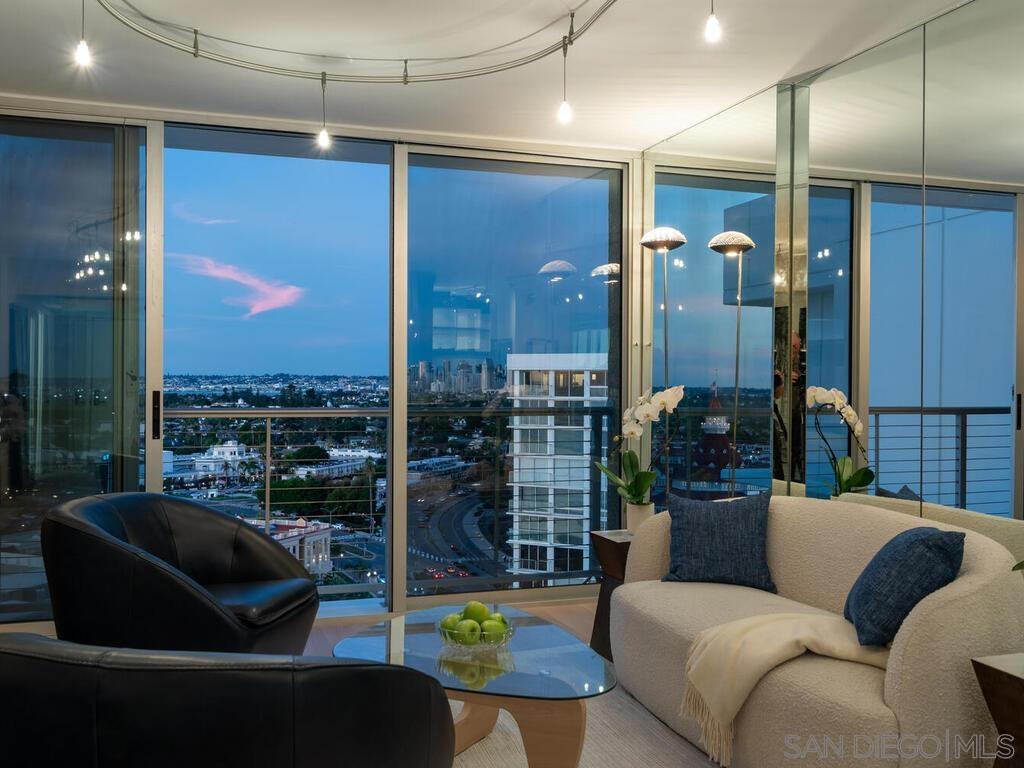 Detail Gallery Image 10 of 62 For 1720  Avenida Del Mundo  #1601,  Coronado,  CA 92118 - 0 Beds | 1 Baths