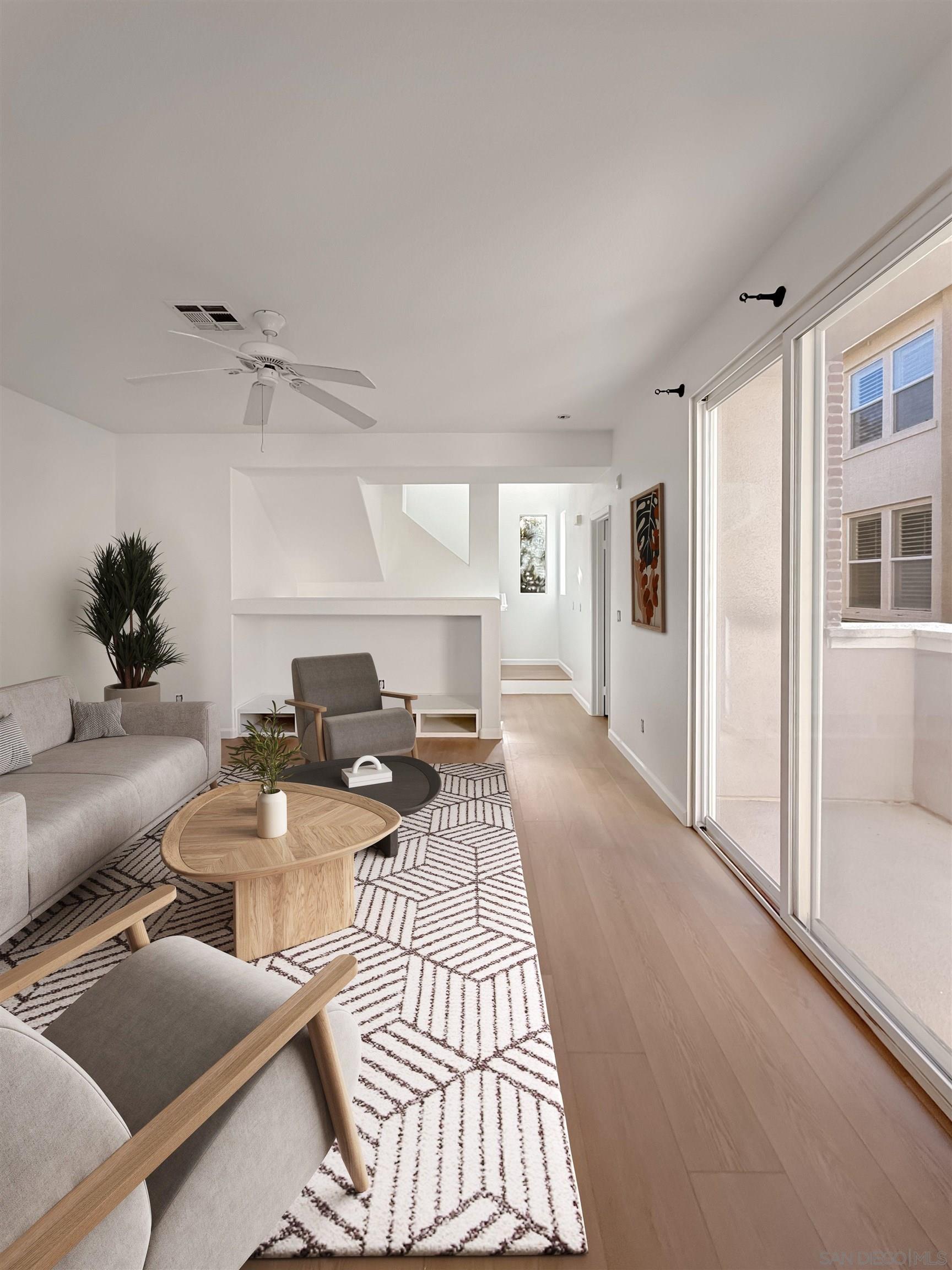 Front Image Thumbnail for SD250043612