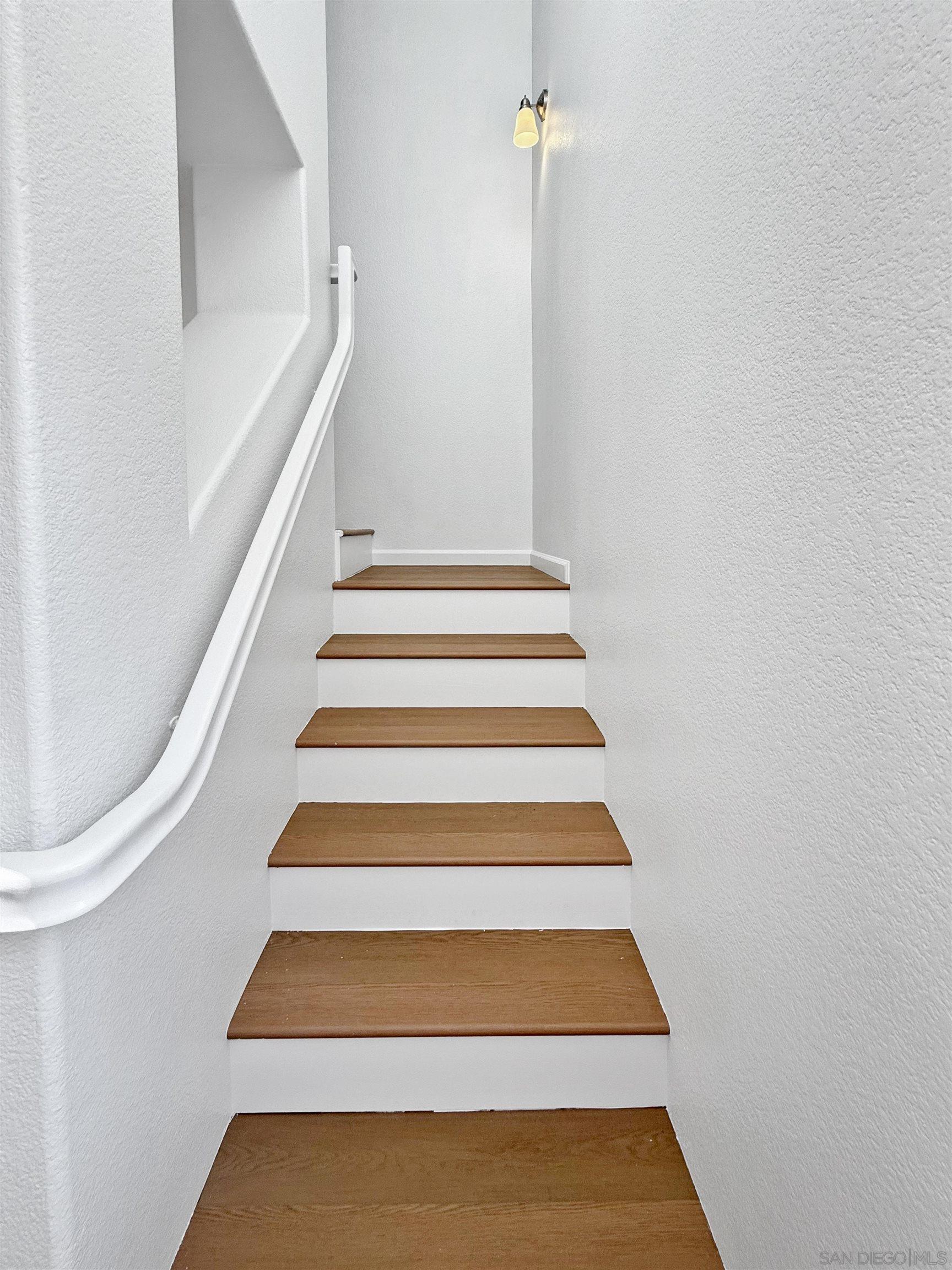 Detail Gallery Image 8 of 23 For 1262  Elfin Forest Road, San Marcos,  CA 92078 - 2 Beds | 2/1 Baths