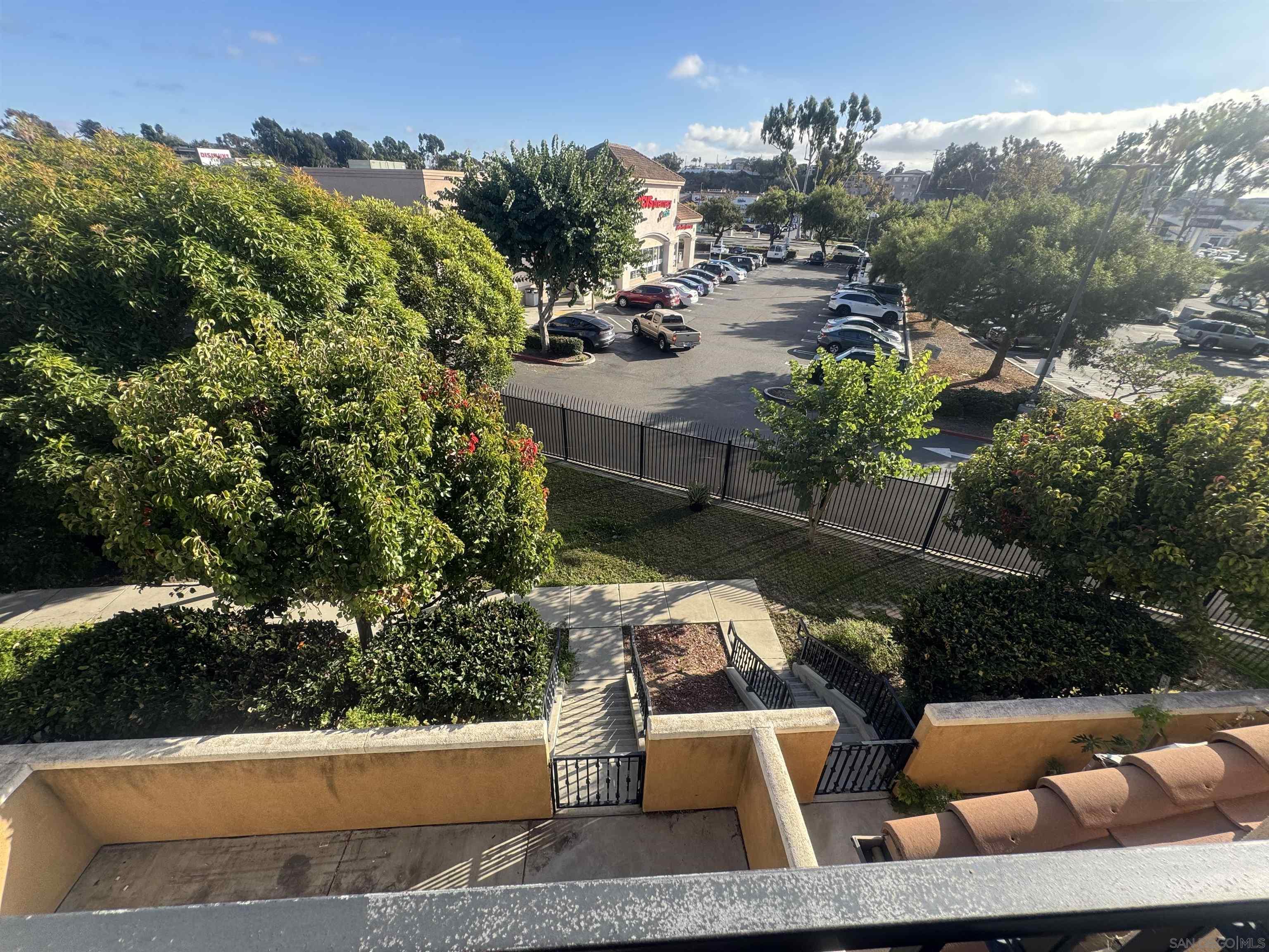 Detail Gallery Image 15 of 33 For 1005  L Avenue, National City,  CA 91950 - 3 Beds | 2/1 Baths