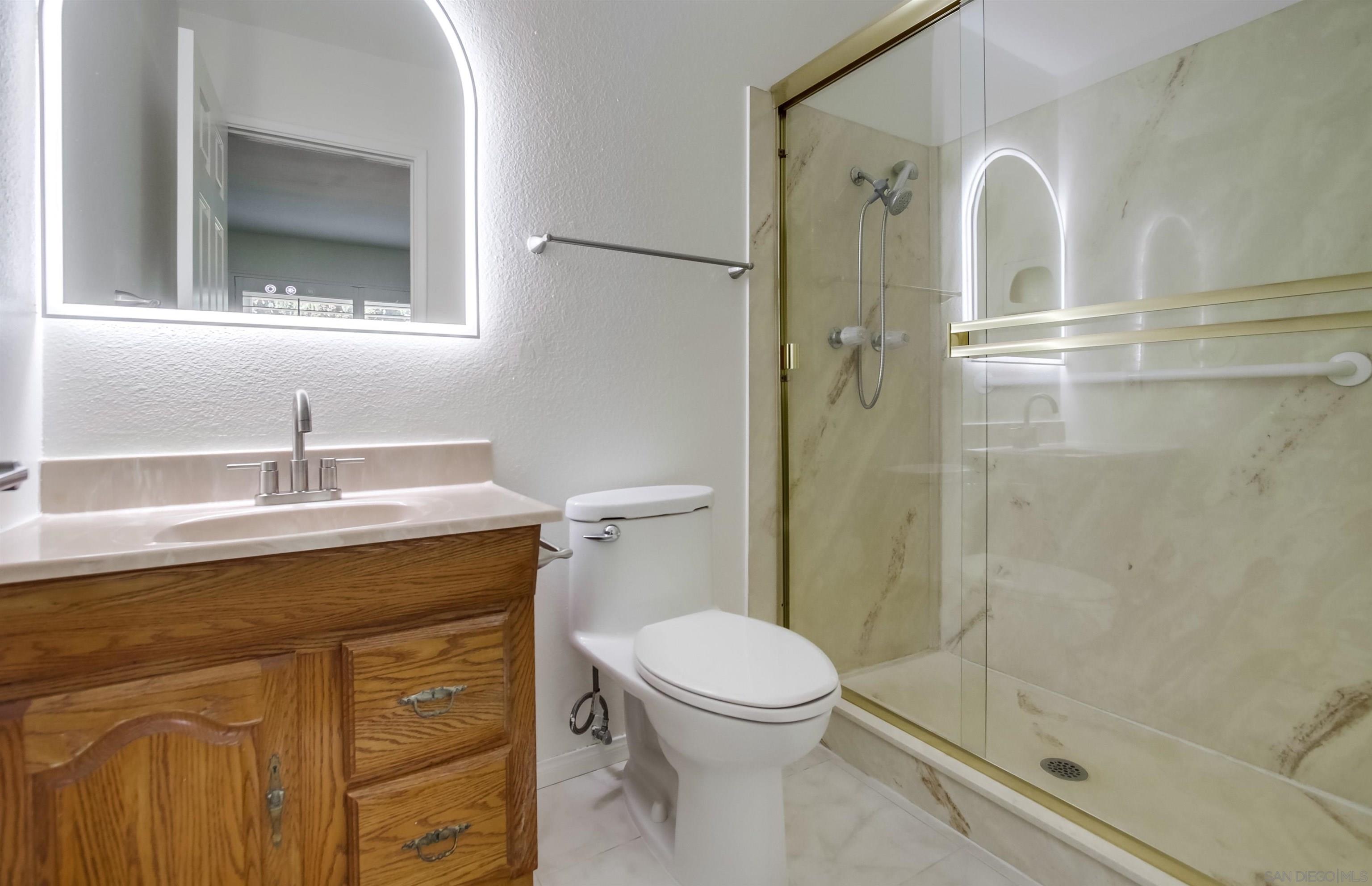 Detail Gallery Image 21 of 35 For 10289  Drumcliff Avenue, San Diego,  CA 92126 - 4 Beds | 2 Baths