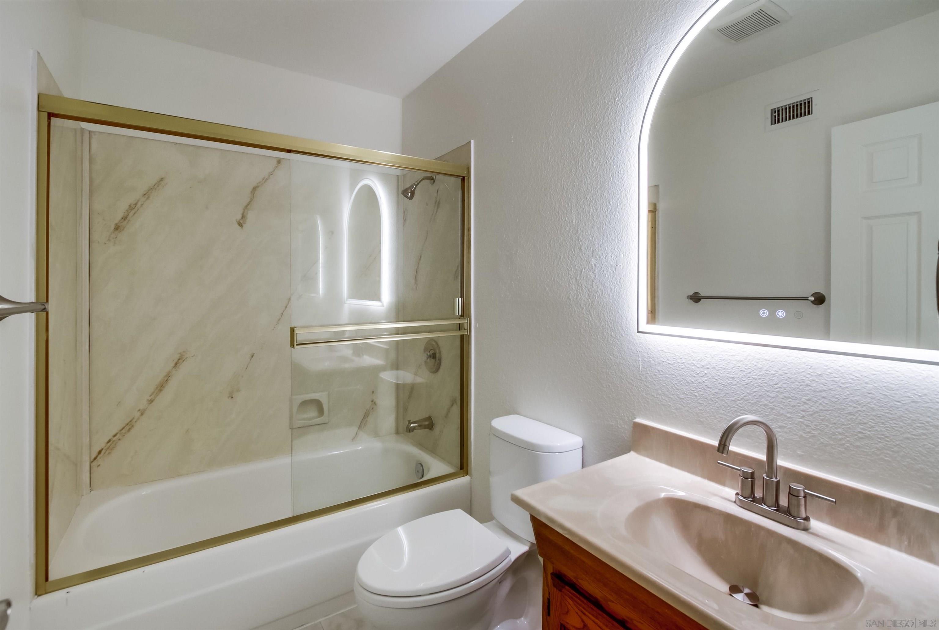 Detail Gallery Image 26 of 35 For 10289  Drumcliff Avenue, San Diego,  CA 92126 - 4 Beds | 2 Baths