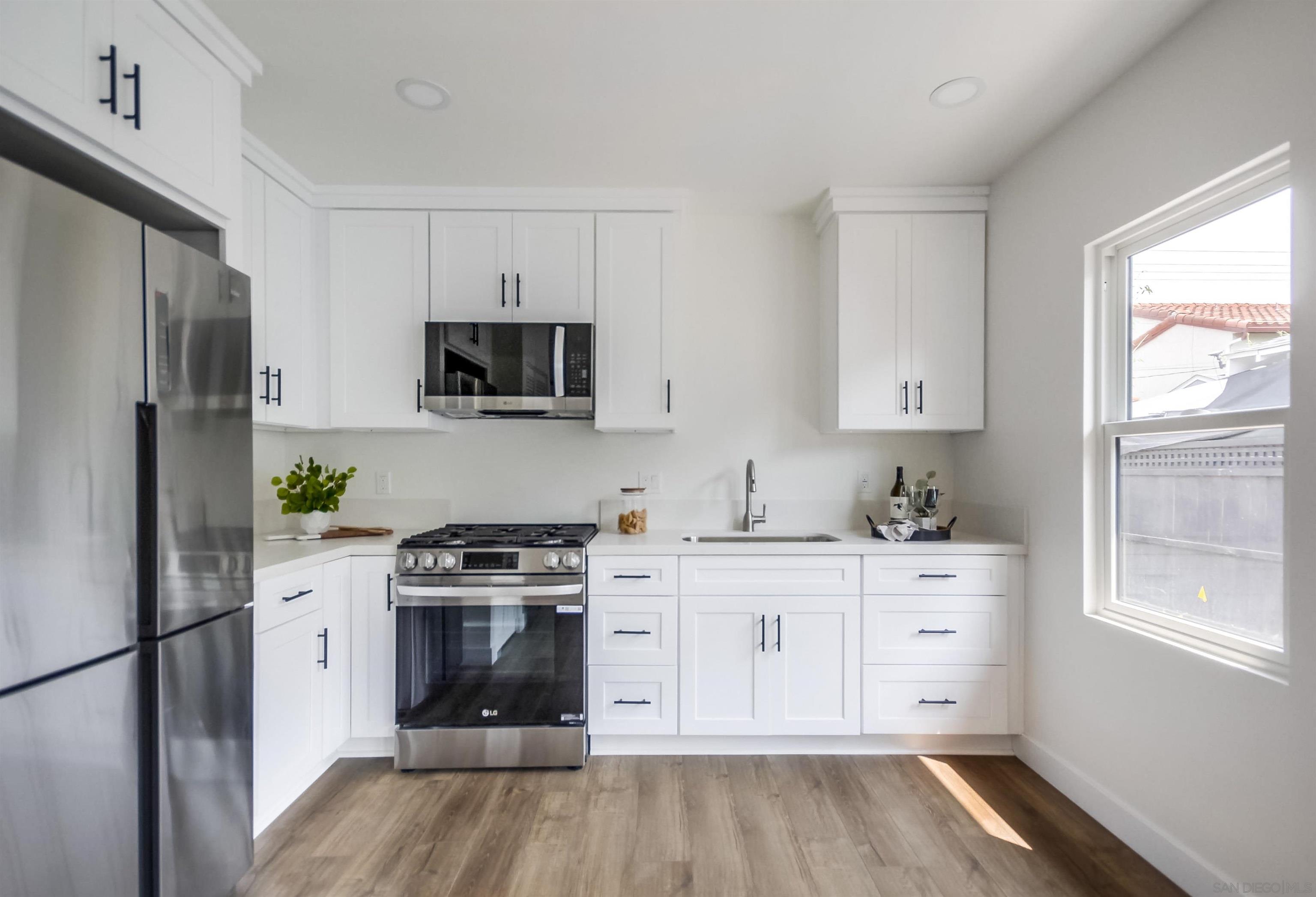 Detail Gallery Image 11 of 31 For 4121  Utah Street, San Diego,  CA 92104 - – Beds | – Baths