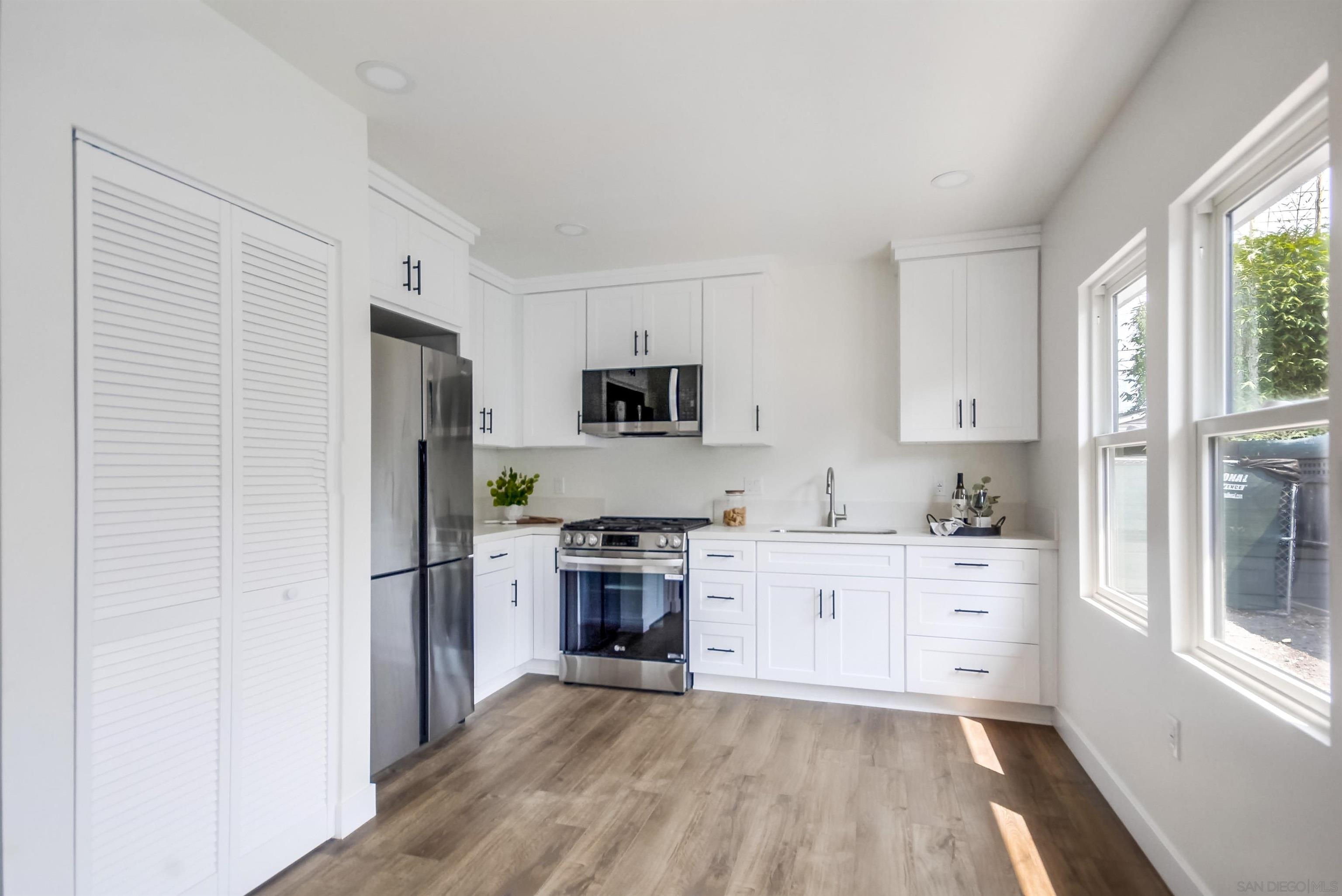 Detail Gallery Image 10 of 31 For 4121  Utah Street, San Diego,  CA 92104 - – Beds | – Baths