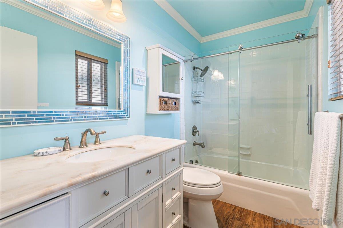 Detail Gallery Image 18 of 41 For 1064  Isabella Ave, Coronado,  CA 92118 - 3 Beds | 2/1 Baths