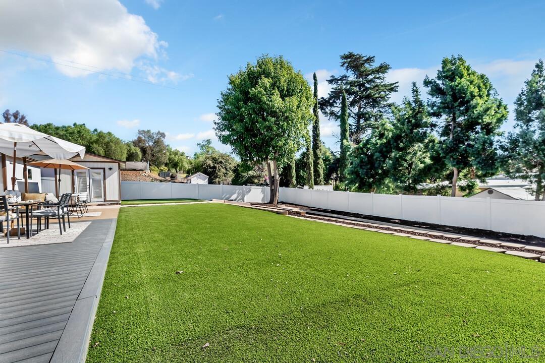 Detail Gallery Image 3 of 53 For 13725  Adrian St, Poway,  CA 92064 - 4 Beds | 2 Baths