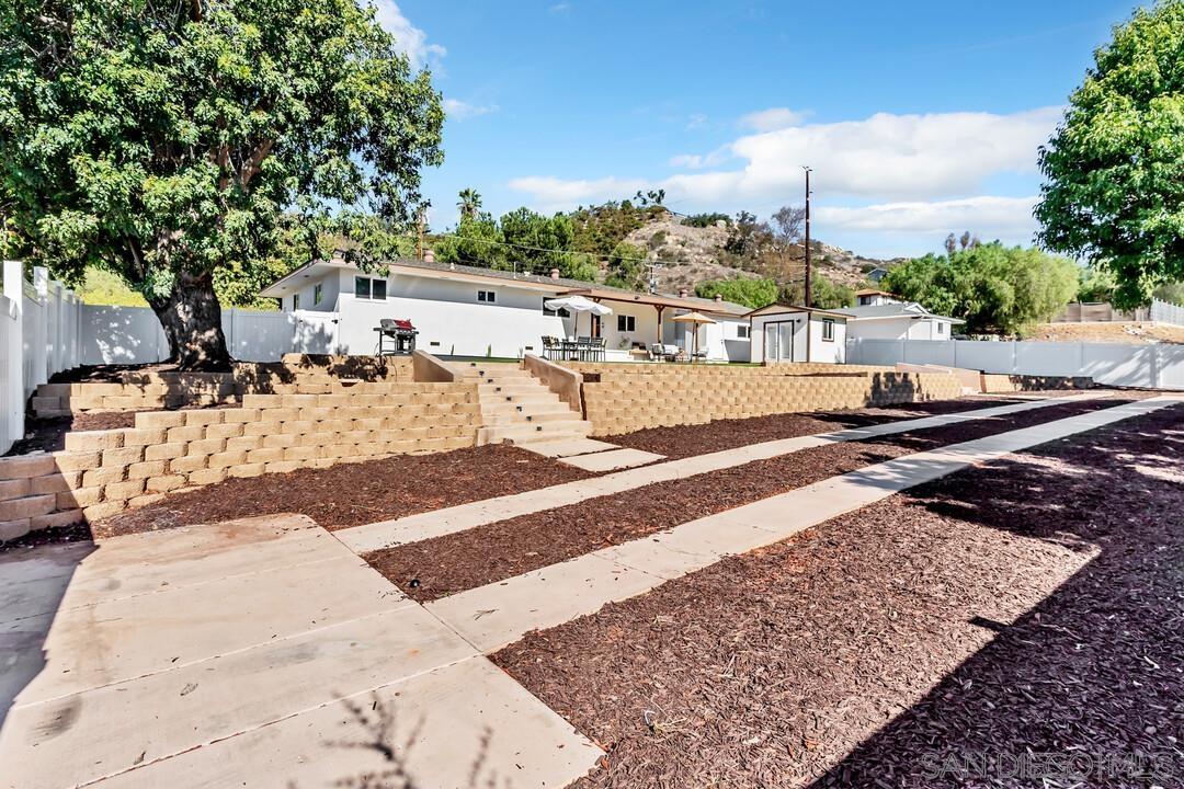 Detail Gallery Image 42 of 53 For 13725  Adrian St, Poway,  CA 92064 - 4 Beds | 2 Baths