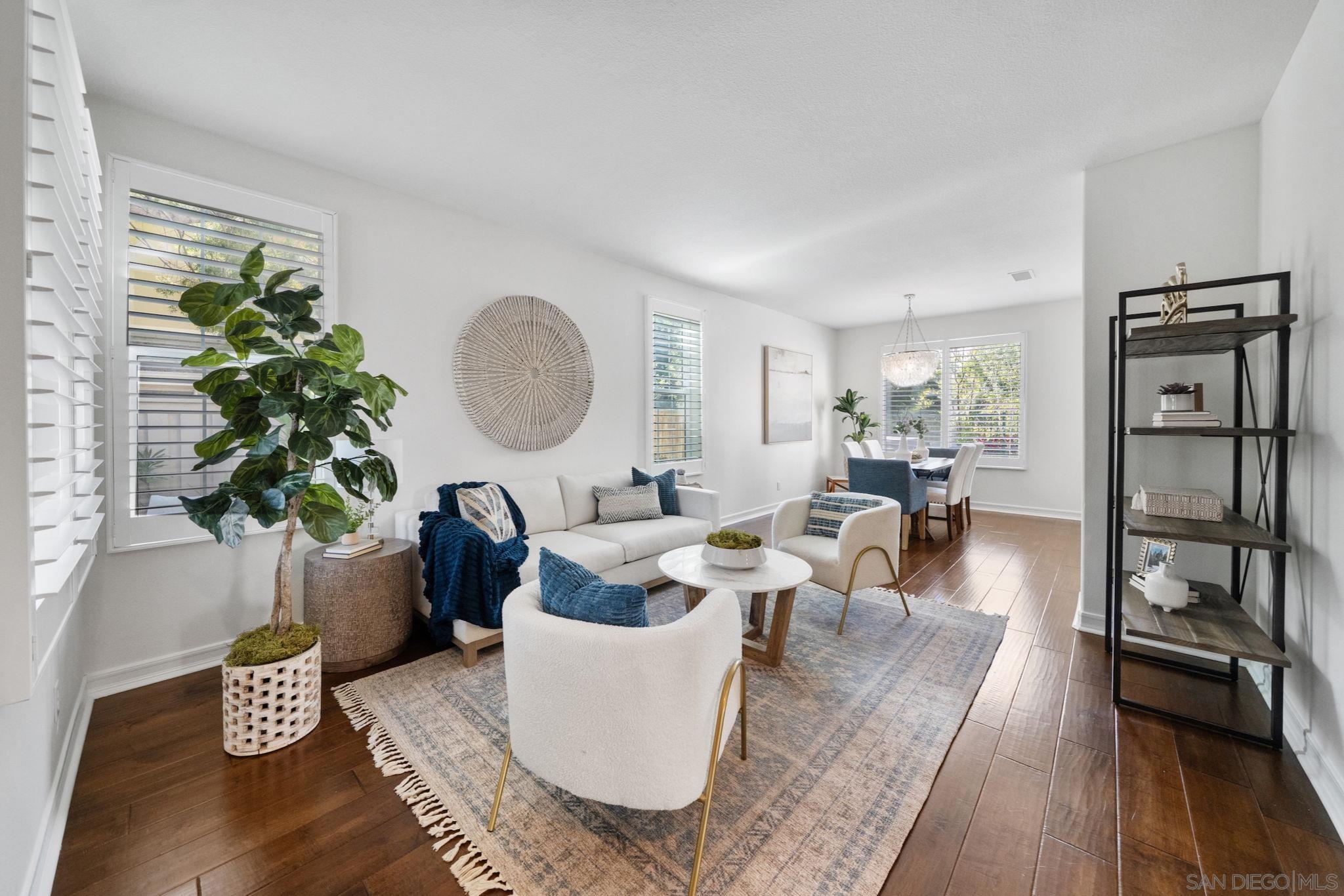 Detail Gallery Image 12 of 75 For 2364  Summerwind Pl, Carlsbad,  CA 92008 - 5 Beds | 3 Baths