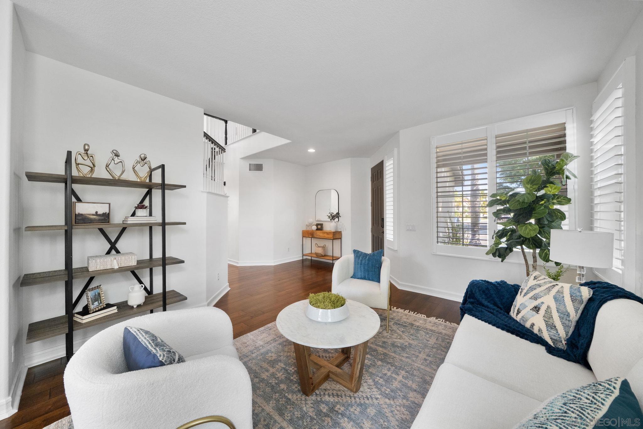 Detail Gallery Image 15 of 75 For 2364  Summerwind Pl, Carlsbad,  CA 92008 - 5 Beds | 3 Baths