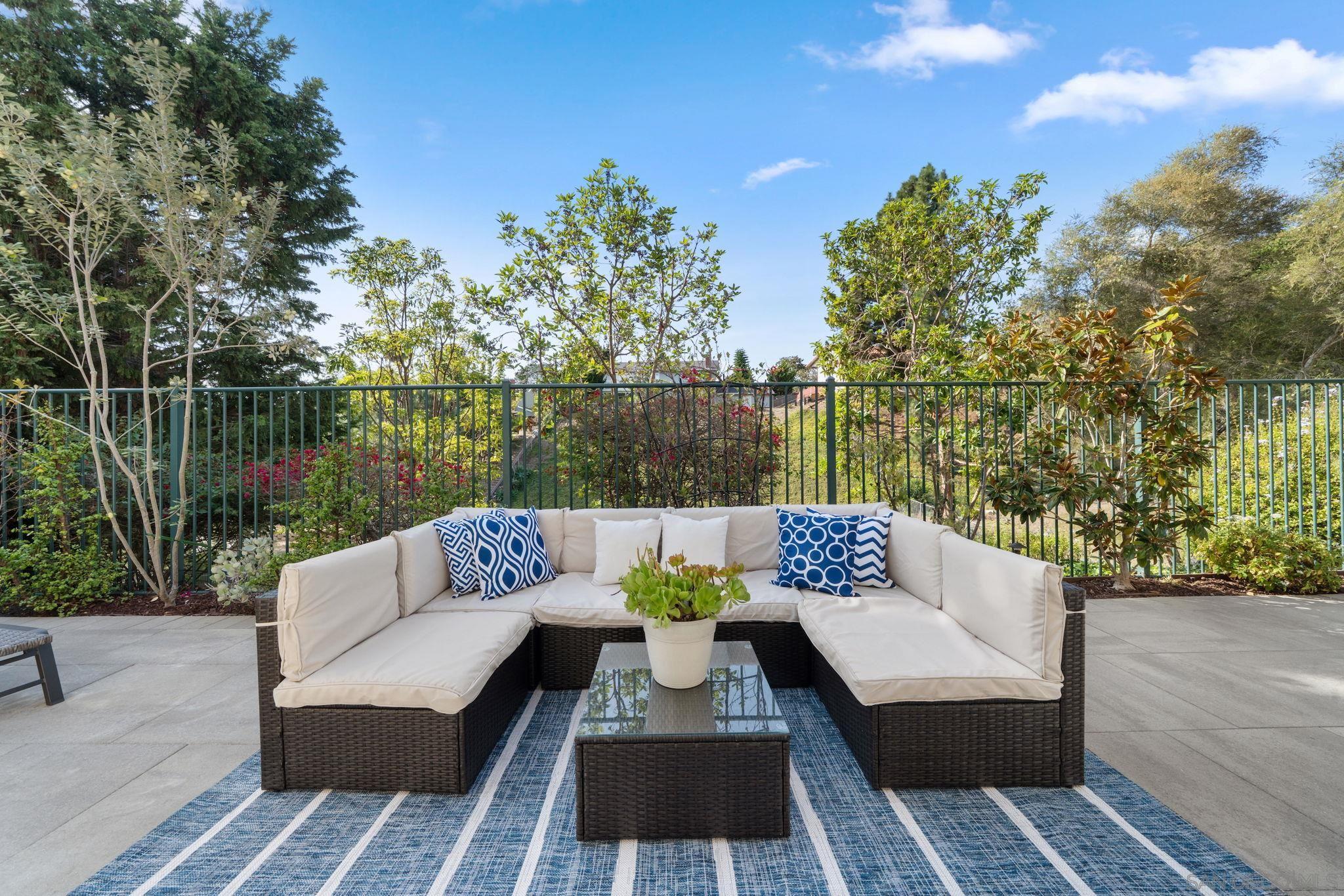 Detail Gallery Image 72 of 75 For 2364  Summerwind Pl, Carlsbad,  CA 92008 - 5 Beds | 3 Baths