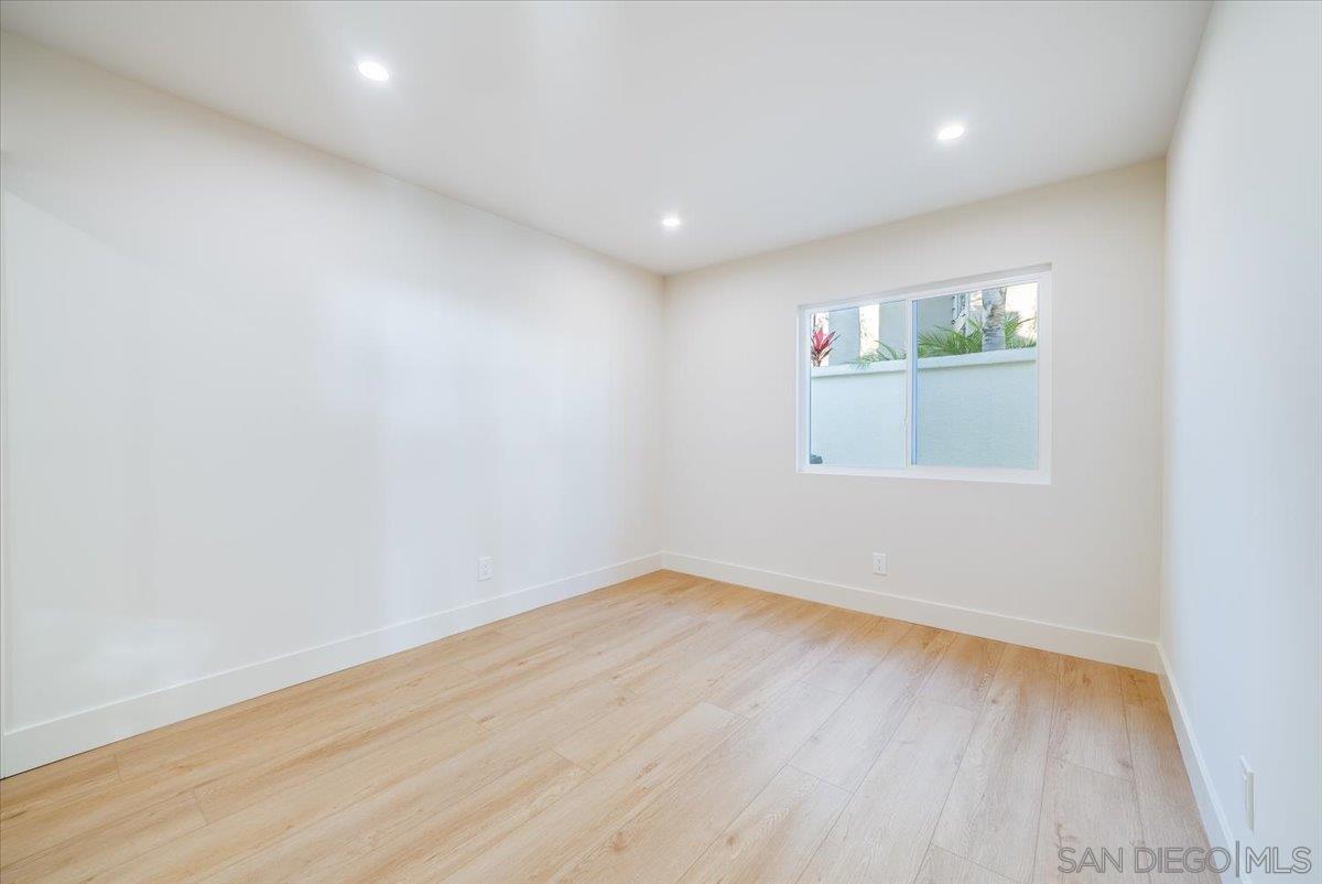 Detail Gallery Image 29 of 65 For 1736  Blackbird Cir, Carlsbad,  CA 92011 - 4 Beds | 3 Baths