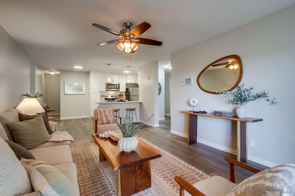 Detail Gallery Image 2 of 44 For 1111  Seacoast Dr  #2,  Imperial Beach,  CA 91932 - 2 Beds | 2 Baths