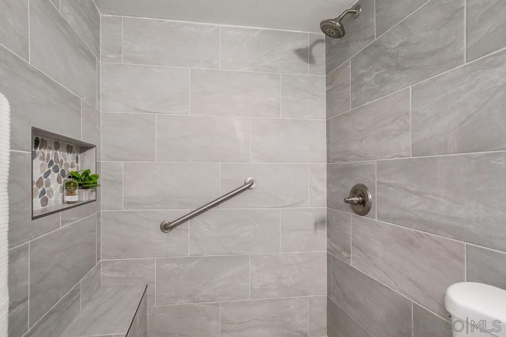 Detail Gallery Image 24 of 44 For 1111  Seacoast Dr  #2,  Imperial Beach,  CA 91932 - 2 Beds | 2 Baths