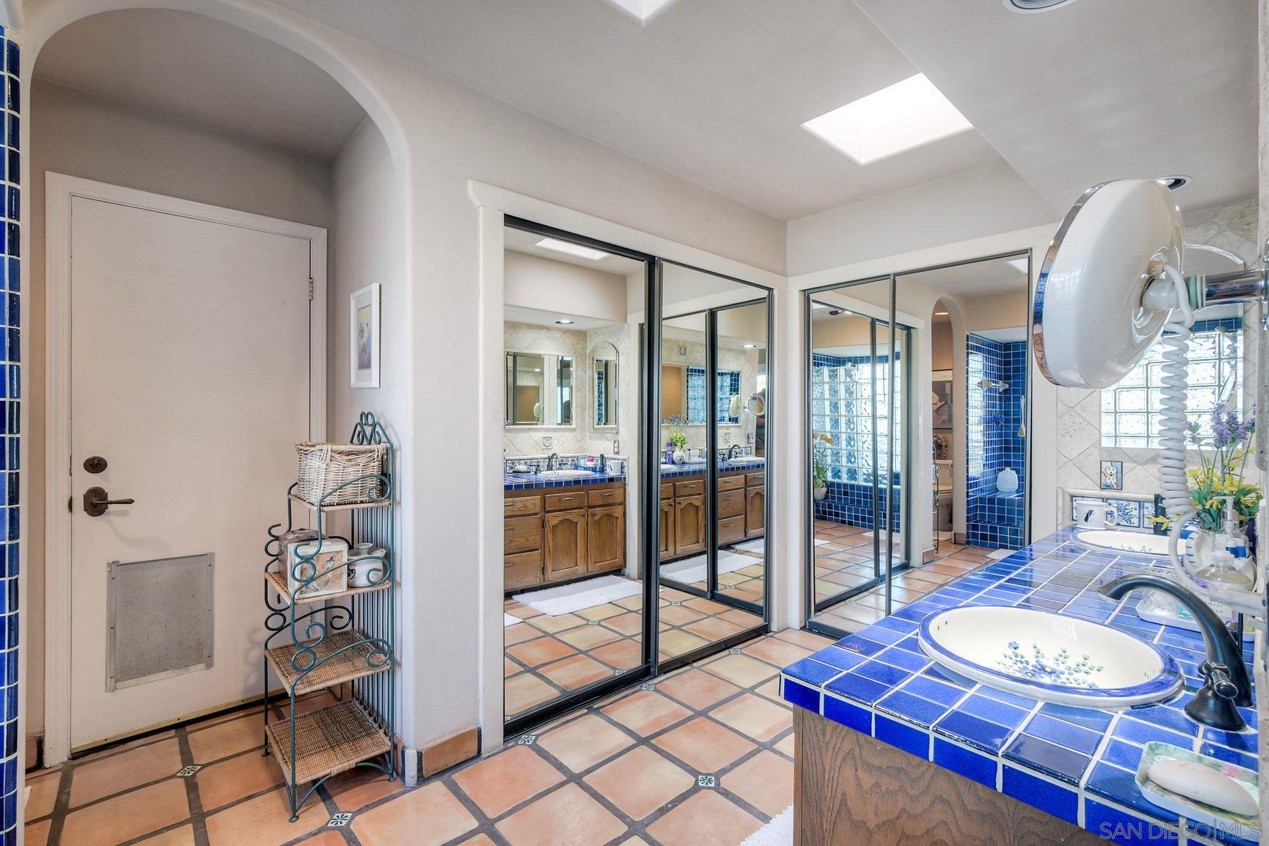 Detail Gallery Image 36 of 67 For 2848  Sunset Hills, Escondido,  CA 92025 - 4 Beds | 2/1 Baths