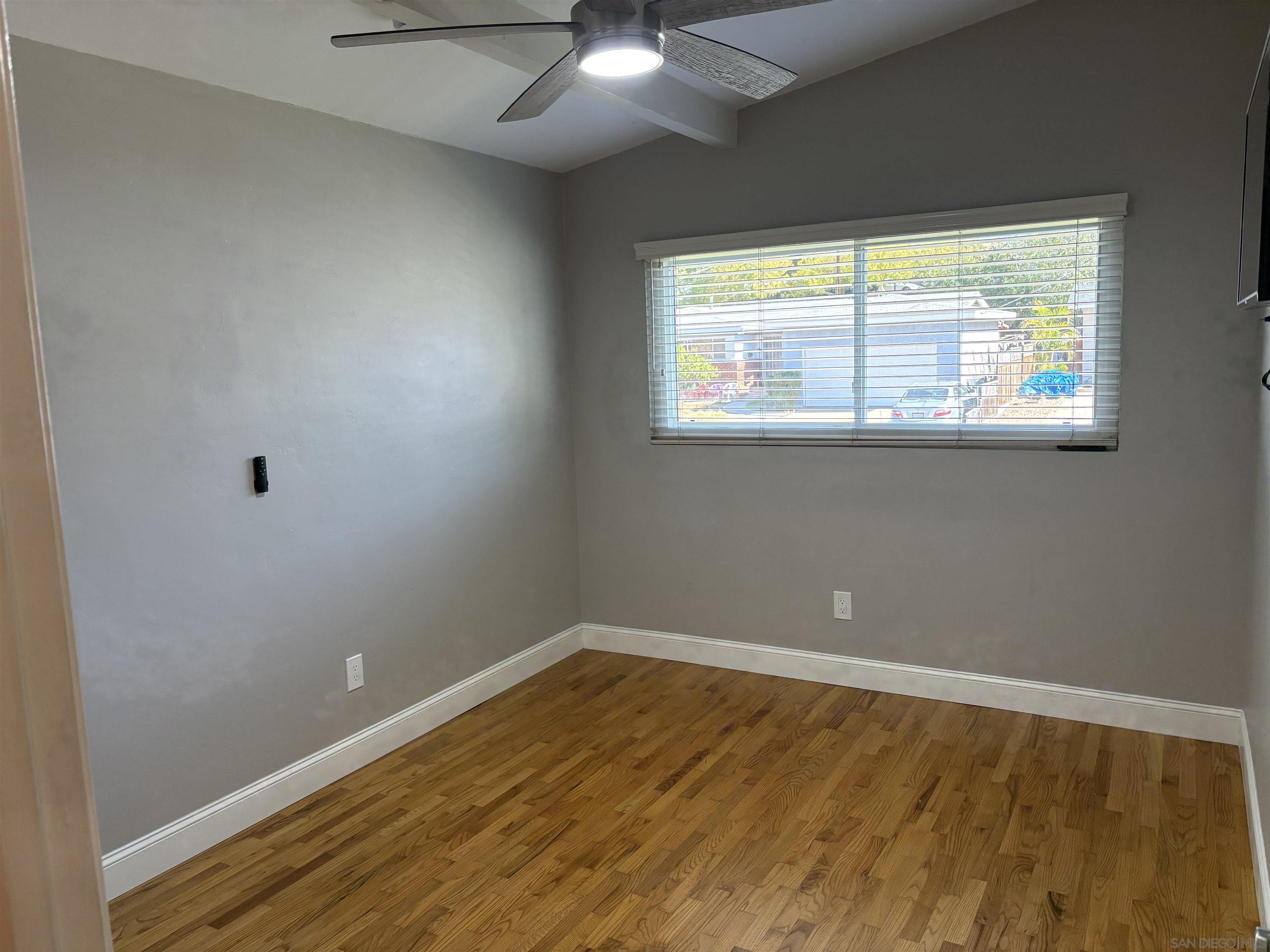 Detail Gallery Image 10 of 18 For 4160  Yale Ave, La Mesa,  CA 91941 - 3 Beds | 2 Baths