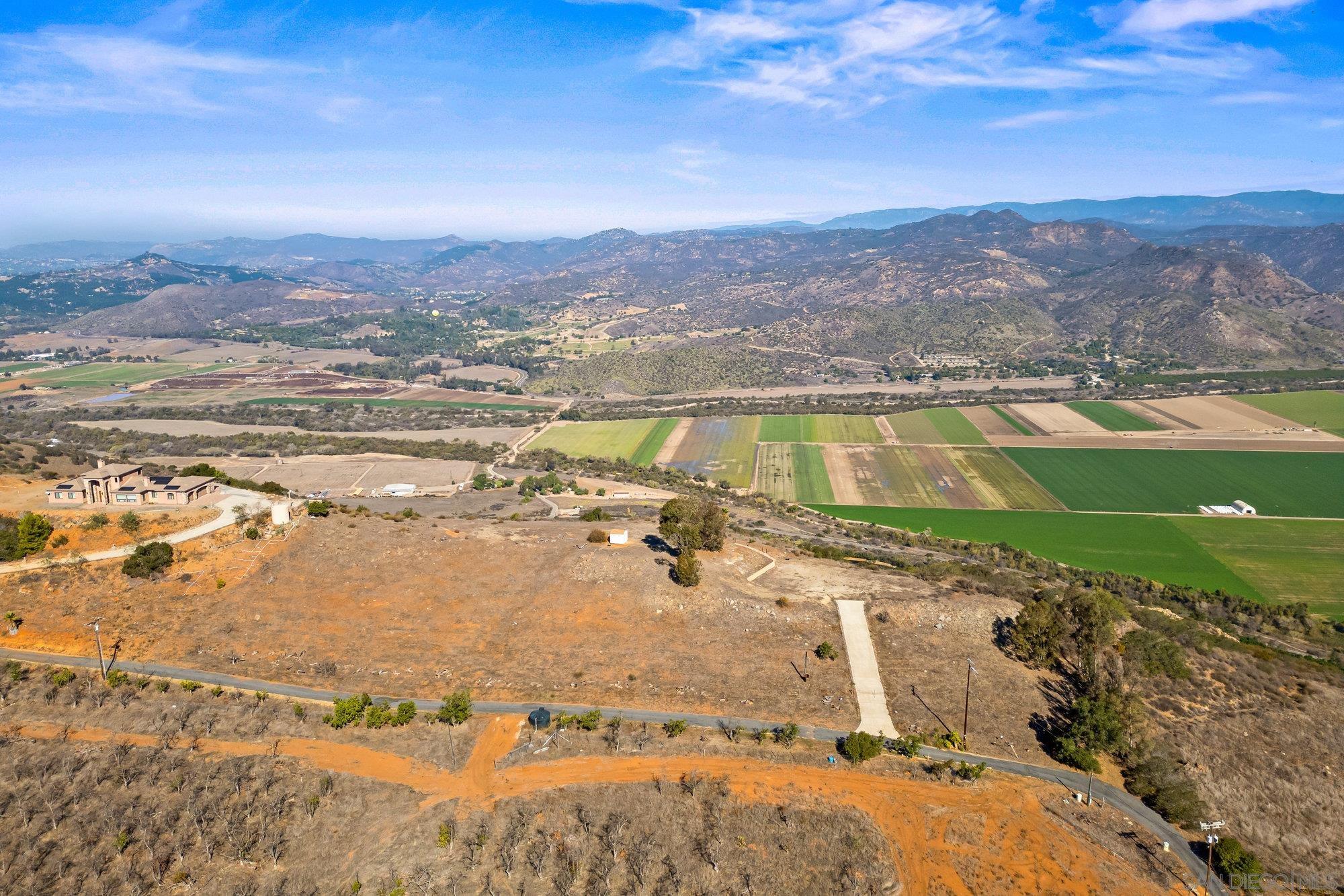 Front Image Thumbnail for SD250043634