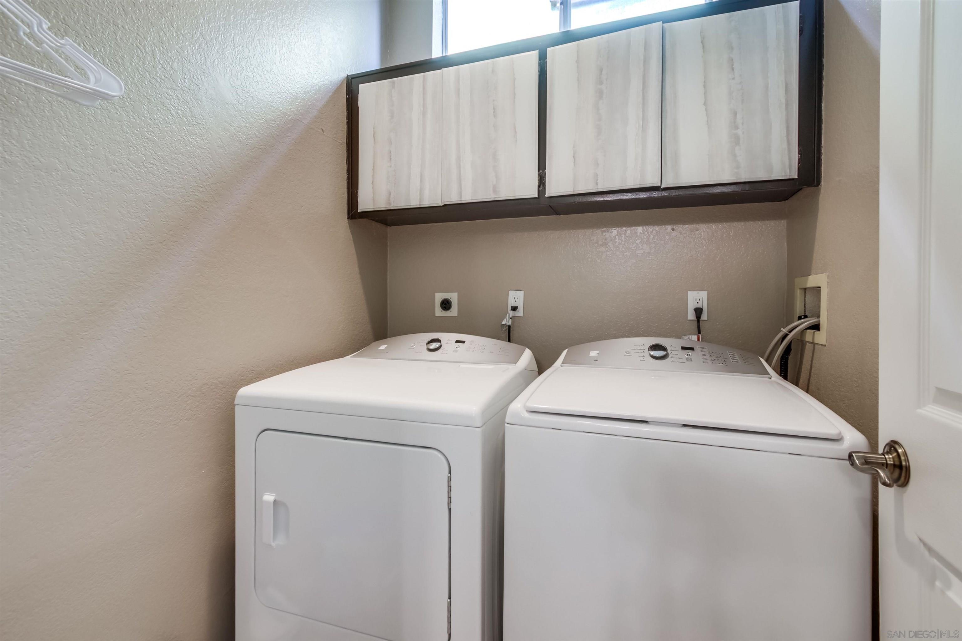 Detail Gallery Image 11 of 27 For 930  Gardena Road, Encinitas,  CA 92024 - 3 Beds | 2/1 Baths