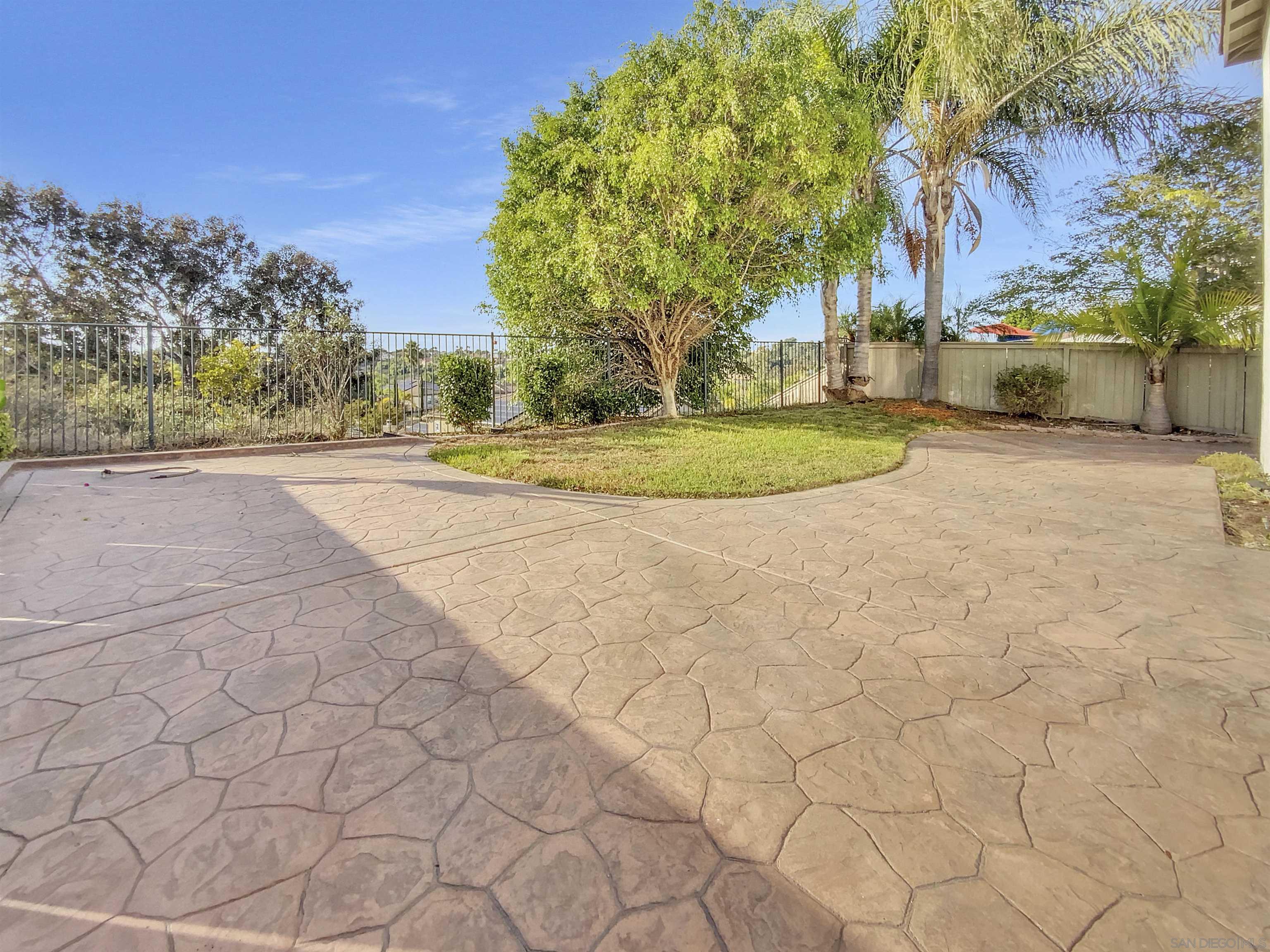 Detail Gallery Image 23 of 25 For 1272  Santa Lucia Rd, Chula Vista,  CA 91913 - 4 Beds | 3/1 Baths