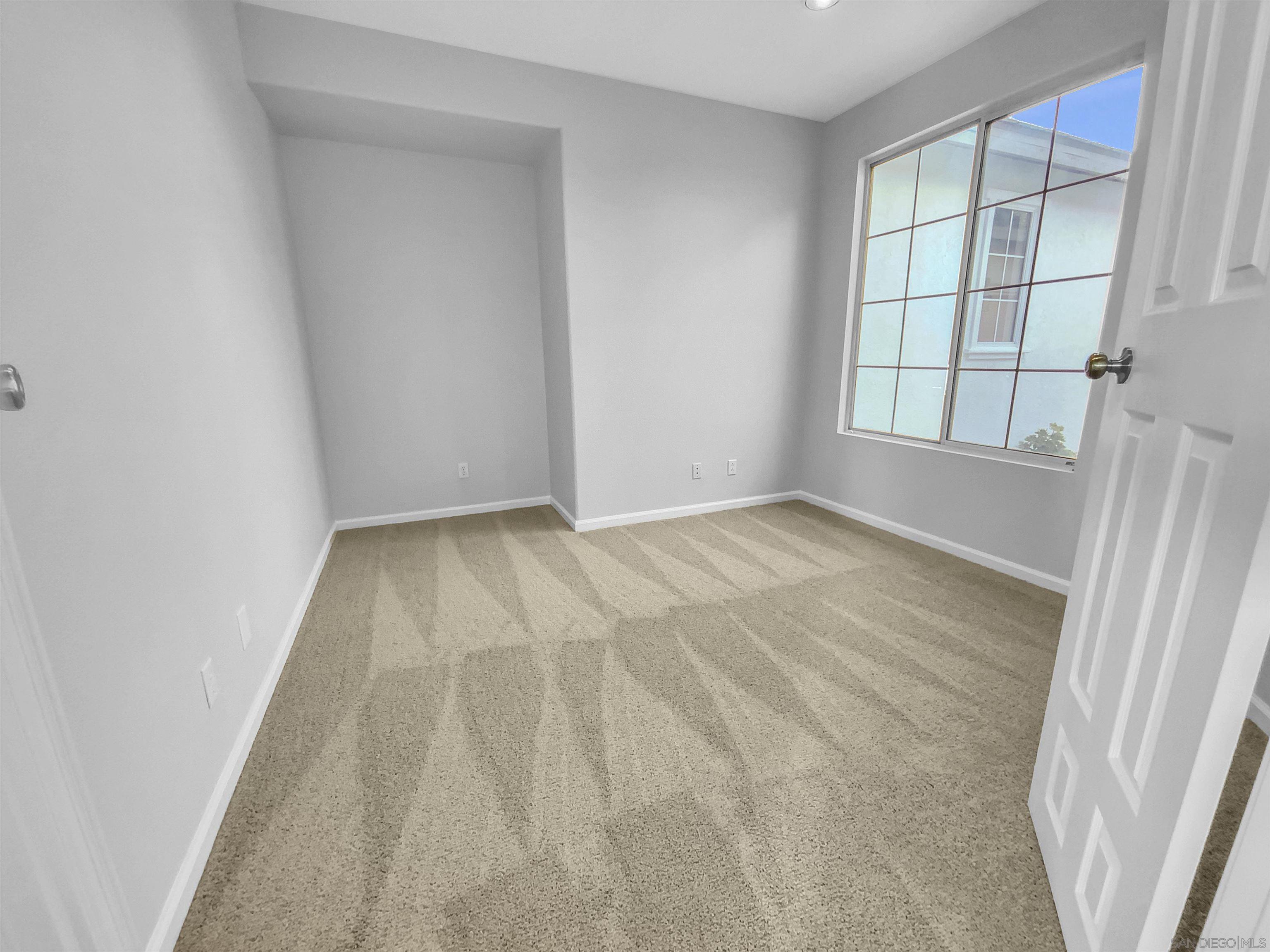 Detail Gallery Image 8 of 25 For 1272  Santa Lucia Rd, Chula Vista,  CA 91913 - 4 Beds | 3/1 Baths