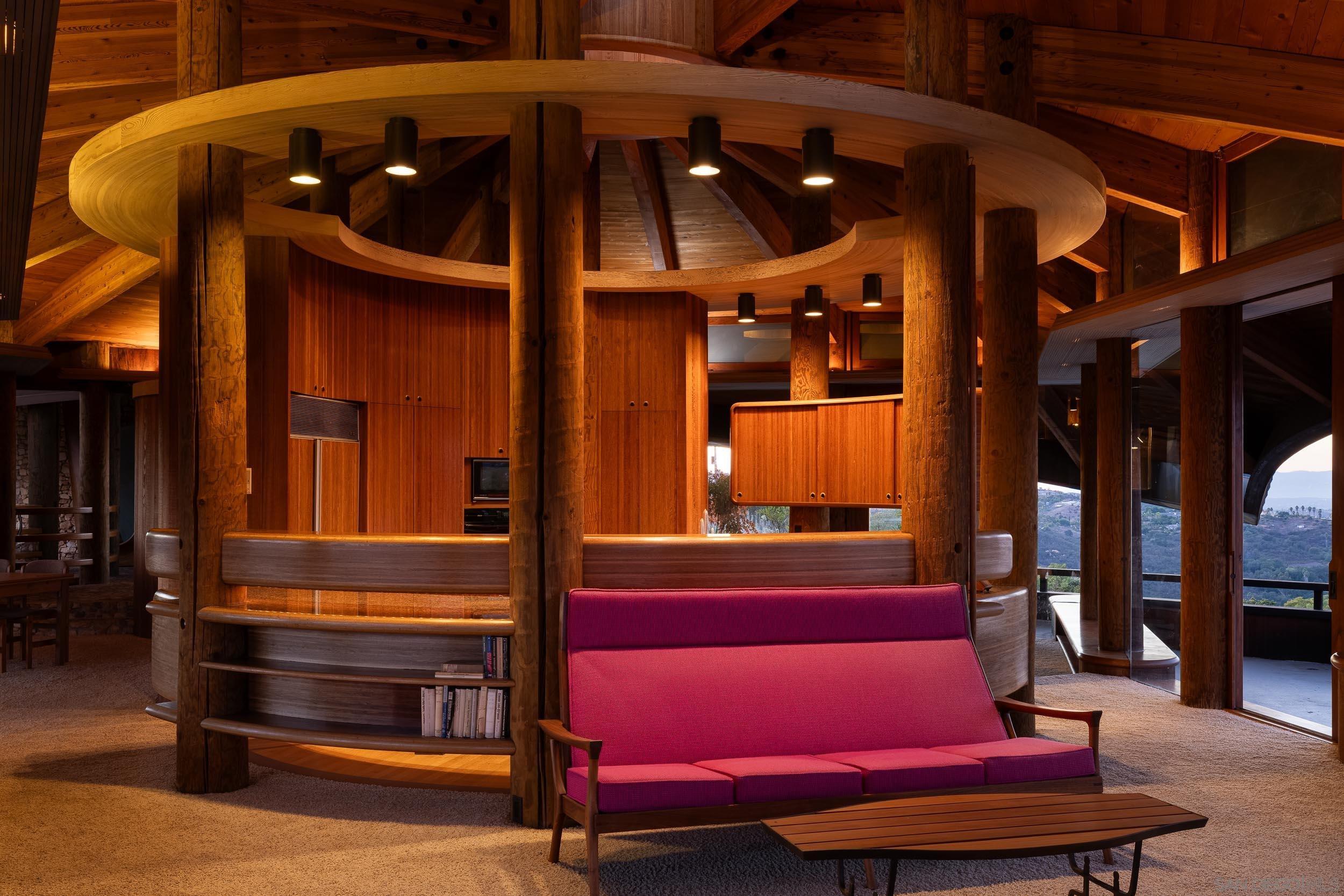 Detail Gallery Image 15 of 38 For 10650  Old Castle Road, Valley Center,  CA 92082 - 5 Beds | 3/1 Baths