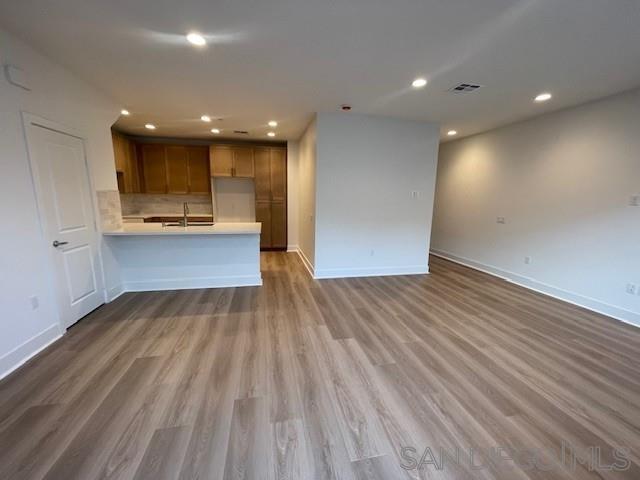 Detail Gallery Image 11 of 19 For 7715  Jasmine Ct., Santee,  CA 92071 - 3 Beds | 2/1 Baths