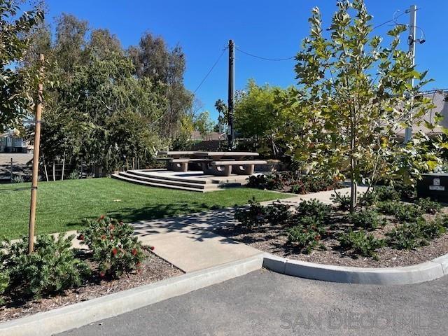 Detail Gallery Image 15 of 19 For 7715  Jasmine Ct., Santee,  CA 92071 - 3 Beds | 2/1 Baths