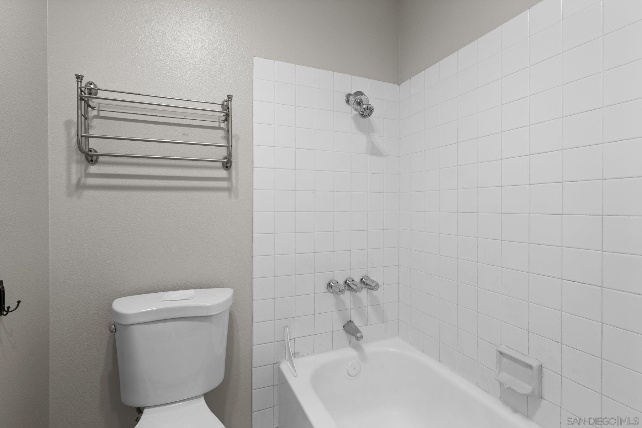Detail Gallery Image 15 of 19 For 8503  Summerdale Rd  #376,  San Diego,  CA 92126 - 2 Beds | 2 Baths
