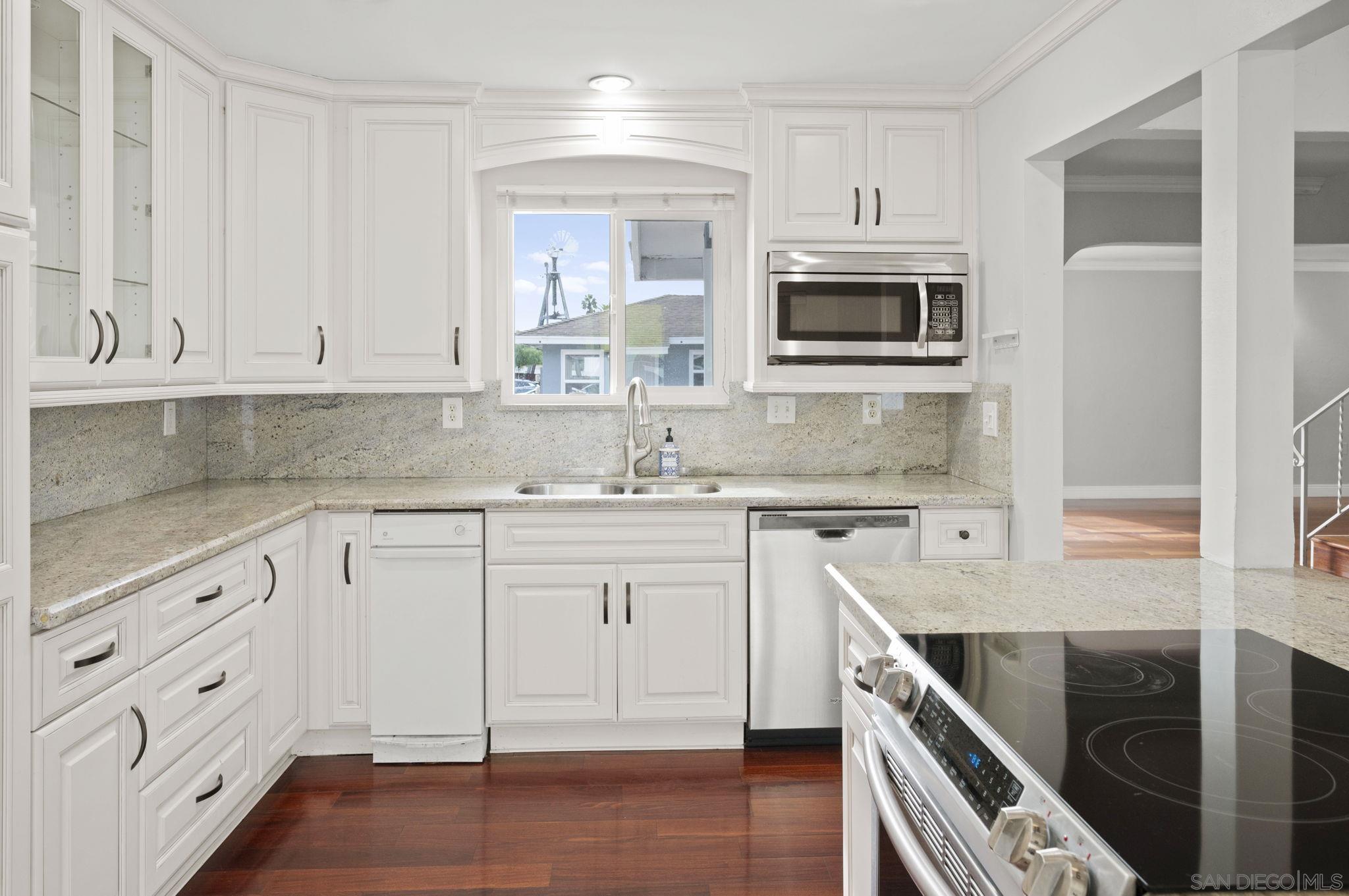 Detail Gallery Image 8 of 72 For 2634-38  Juan St, San Diego,  CA 92110 - – Beds | – Baths