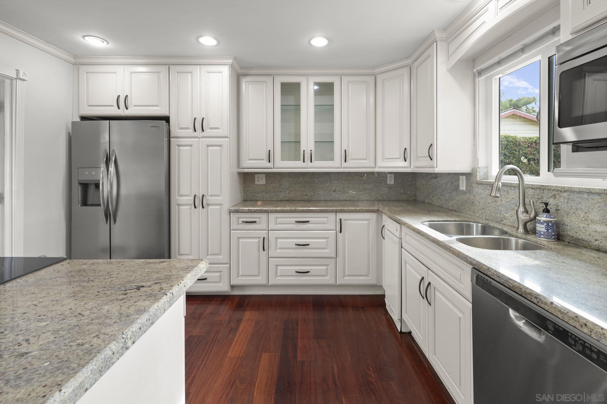 Detail Gallery Image 9 of 72 For 2634-38  Juan St, San Diego,  CA 92110 - – Beds | – Baths