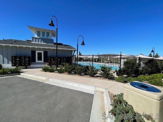 Detail Gallery Image 15 of 23 For 7838  Cypress Drive, Santee,  CA 92071 - 3 Beds | 2/1 Baths