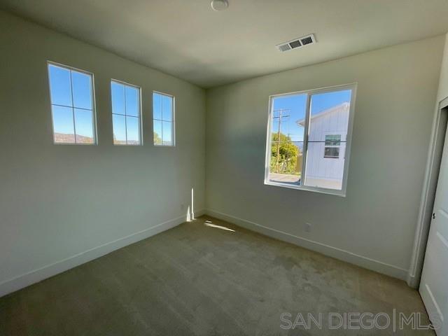 Detail Gallery Image 7 of 23 For 7838  Cypress Drive, Santee,  CA 92071 - 3 Beds | 2/1 Baths
