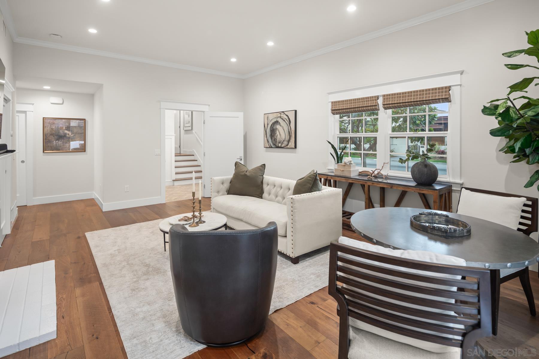 Detail Gallery Image 25 of 35 For 420  1st St, Coronado,  CA 92118 - 3 Beds | 3 Baths