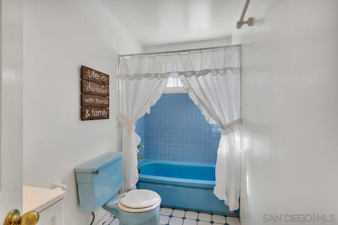 Detail Gallery Image 14 of 41 For 9326  Oakbourne Rd, Santee,  CA 92071 - 4 Beds | 2 Baths