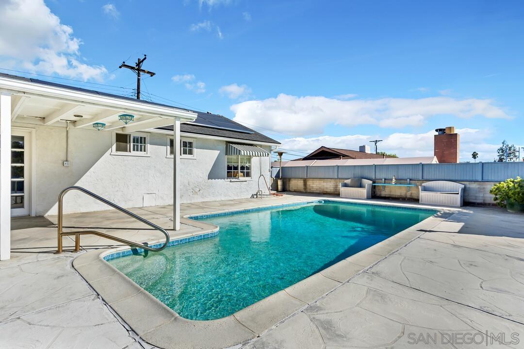 Detail Gallery Image 27 of 41 For 9326  Oakbourne Rd, Santee,  CA 92071 - 4 Beds | 2 Baths