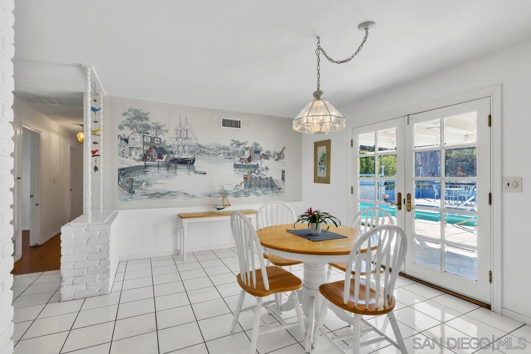 Detail Gallery Image 10 of 41 For 9326  Oakbourne Rd, Santee,  CA 92071 - 4 Beds | 2 Baths