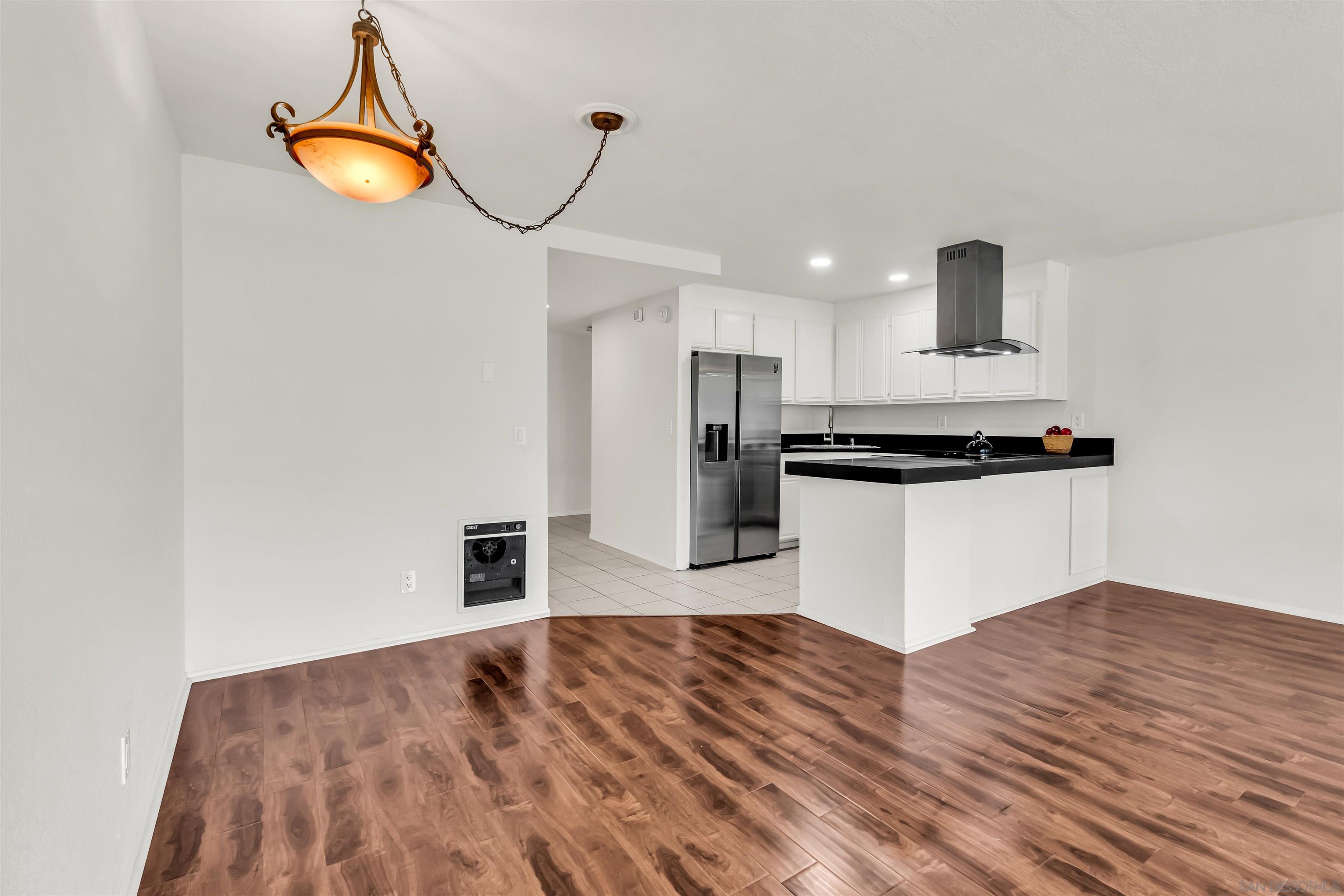 Detail Gallery Image 16 of 38 For 2507  Navarra Dr  #202,  Carlsbad,  CA 92009 - 2 Beds | 1 Baths