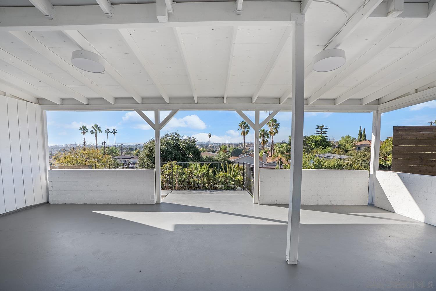 Detail Gallery Image 29 of 30 For San Onofre Ter, San Diego,  CA 92114 - 3 Beds | 2 Baths